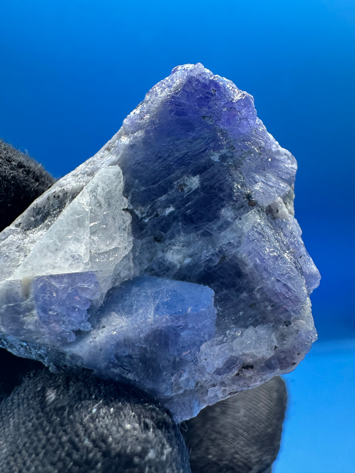 Tanzanite Specimen – 42g