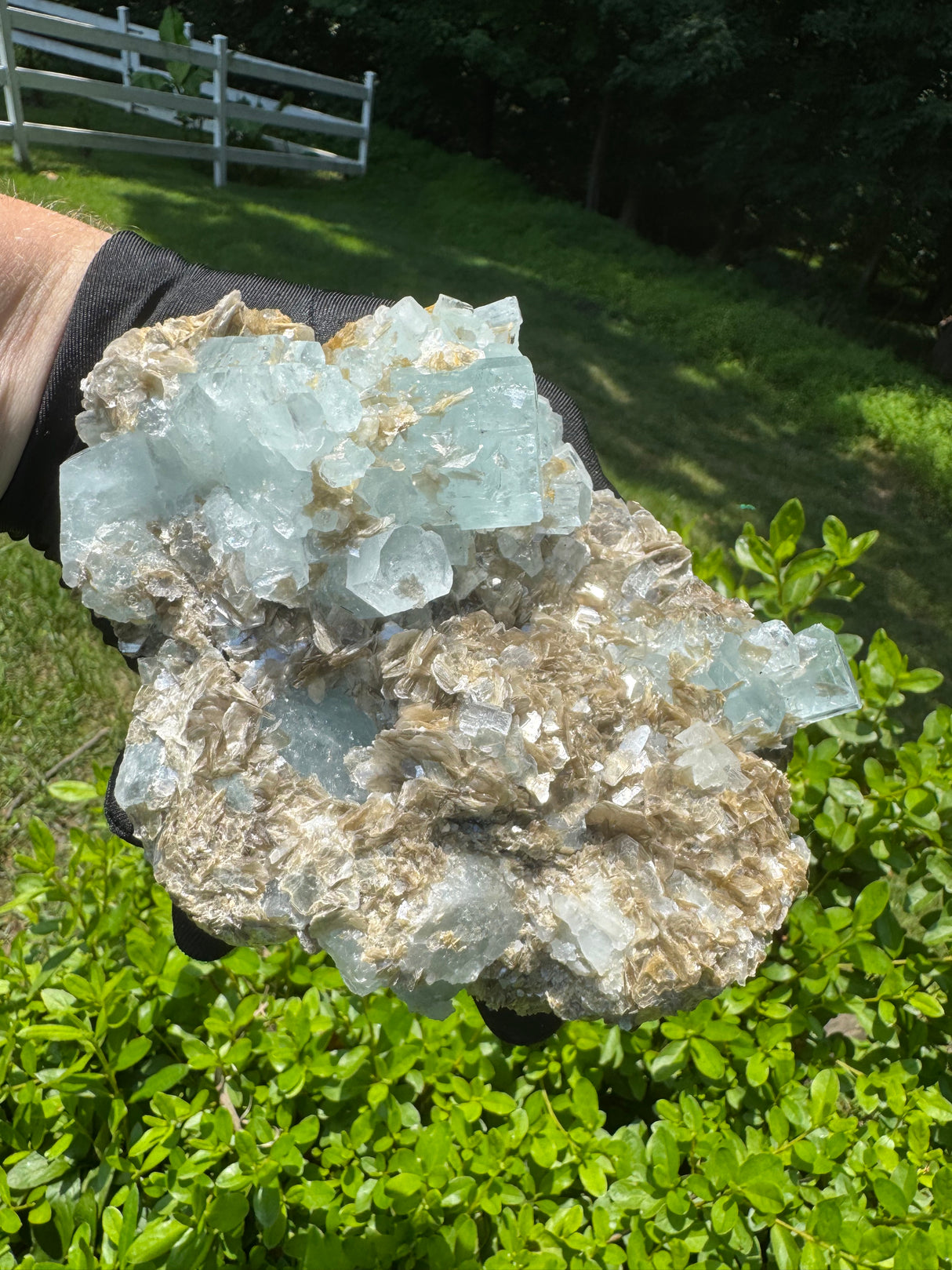Aquamarine Specimen - 3.06lb