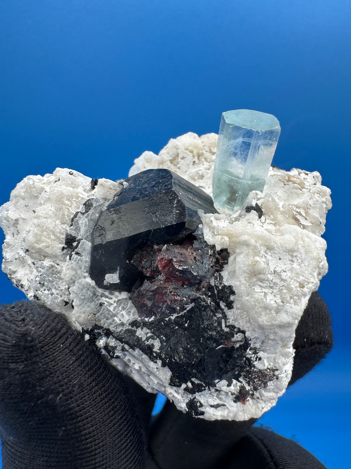 Aquamarine Specimen - 111g