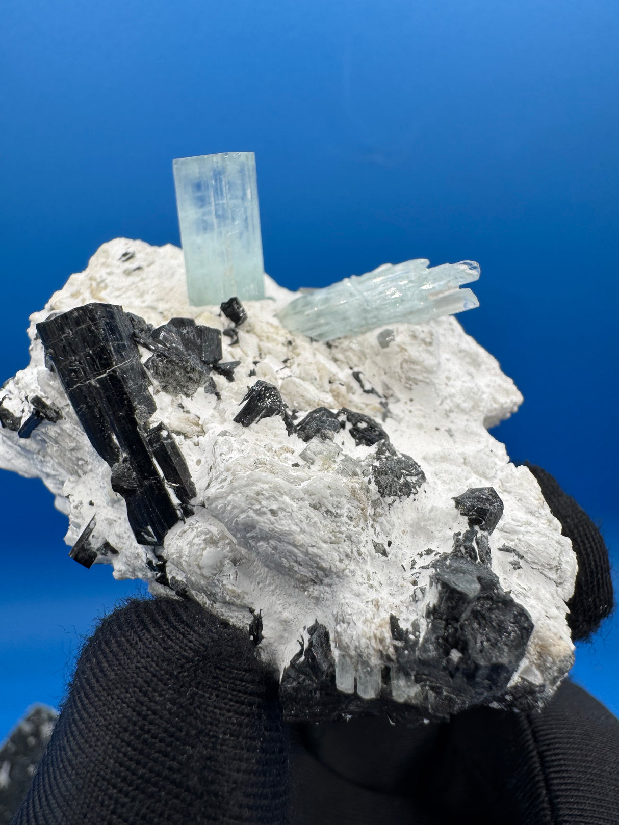 Aquamarine Specimen - 101g
