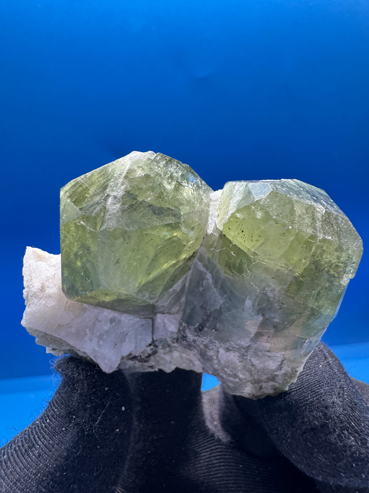 Green Diopside Specimen - 91g