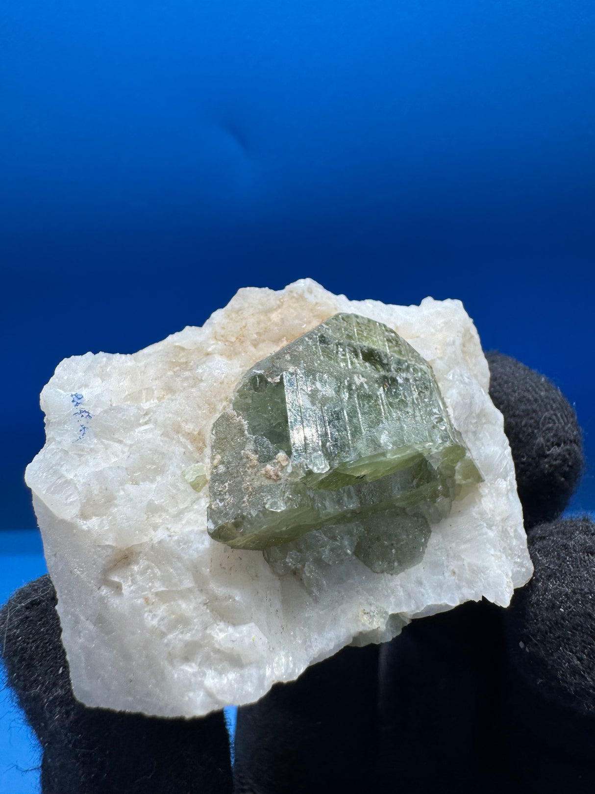 Green Diopside Specimen - 72g