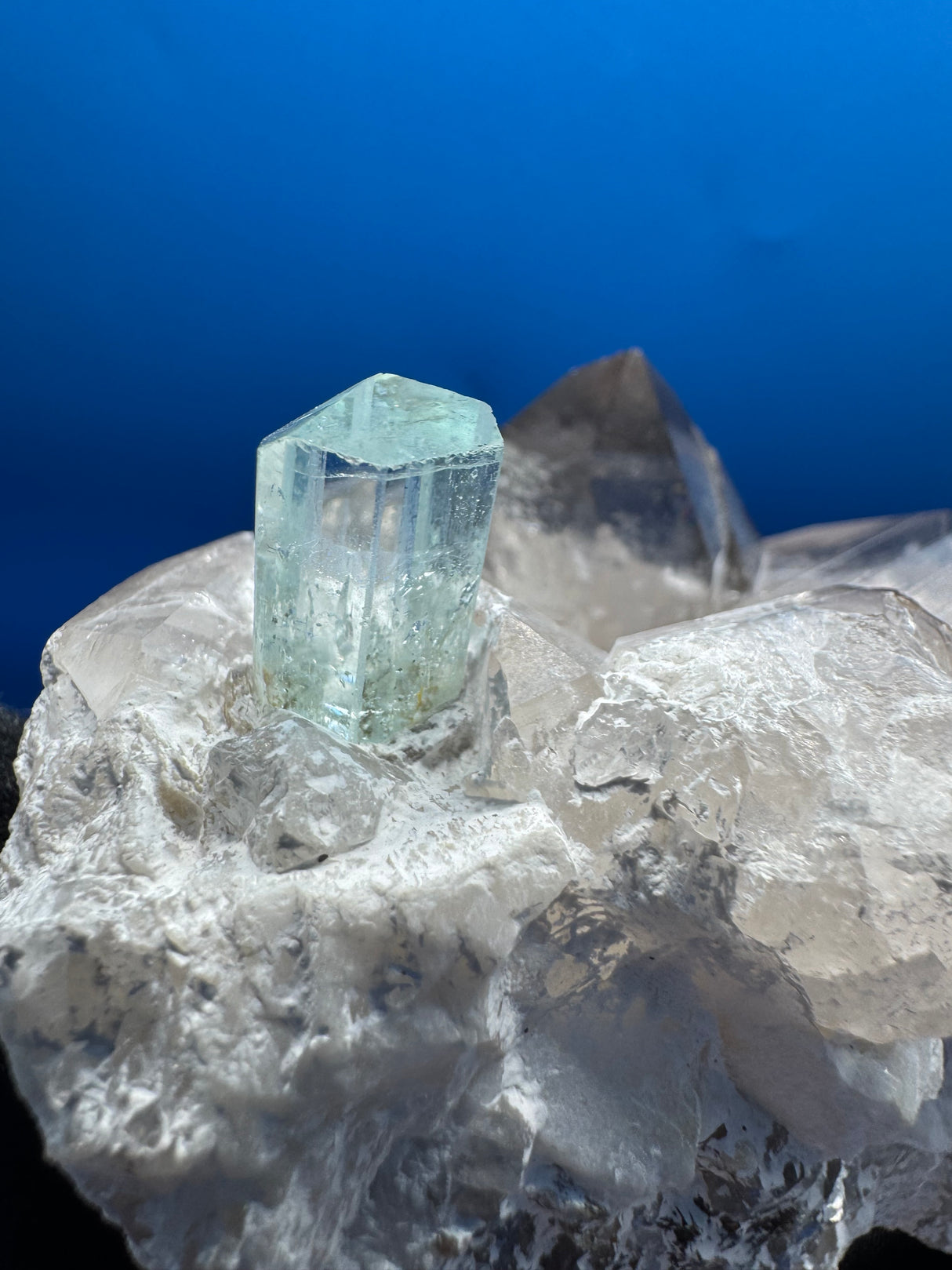 Aquamarine Specimen - 305g