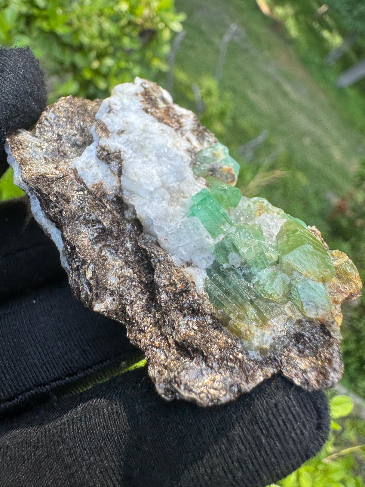 Emerald Specimen - 62g