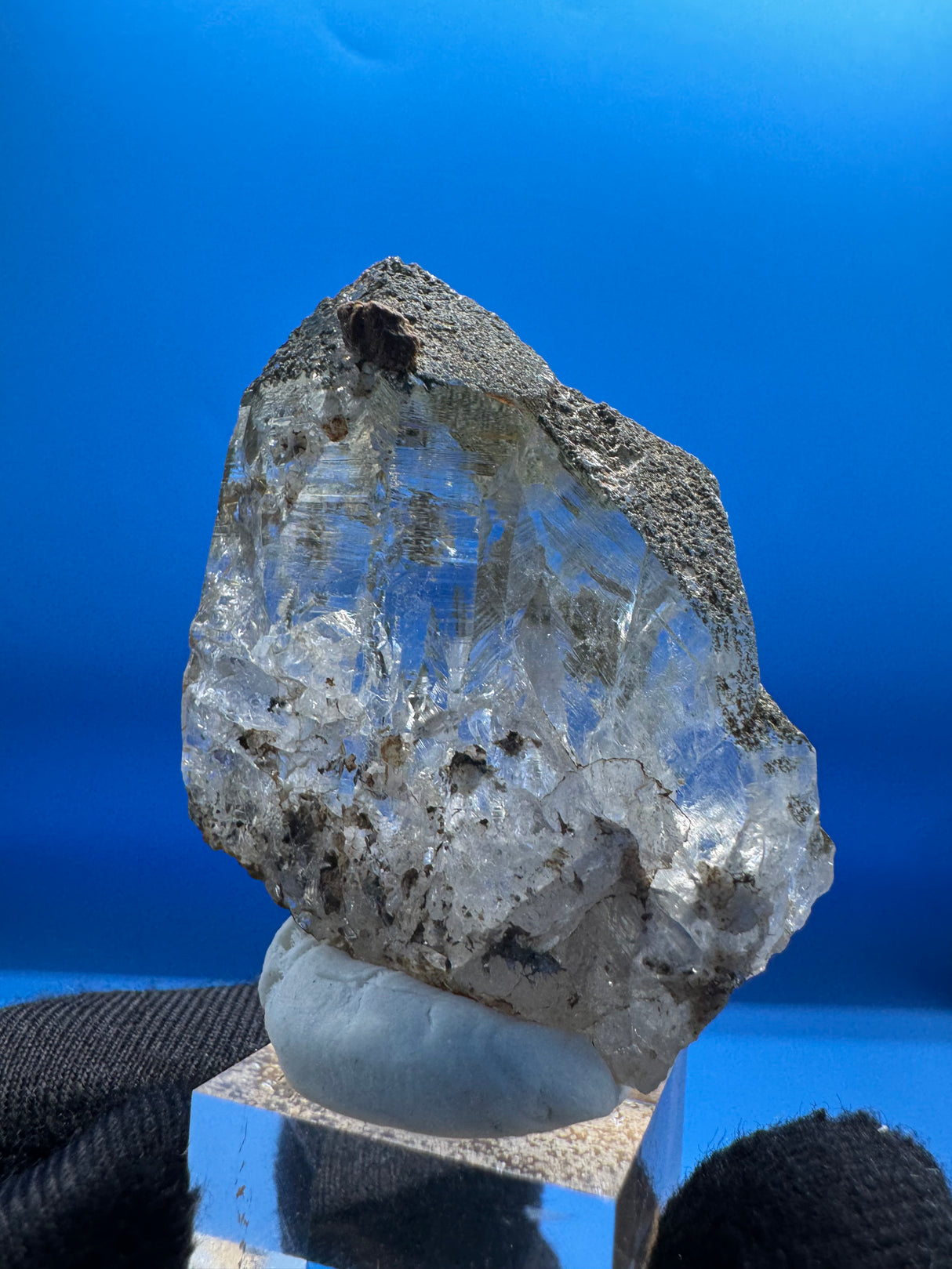 Quartz Specimen - 34g