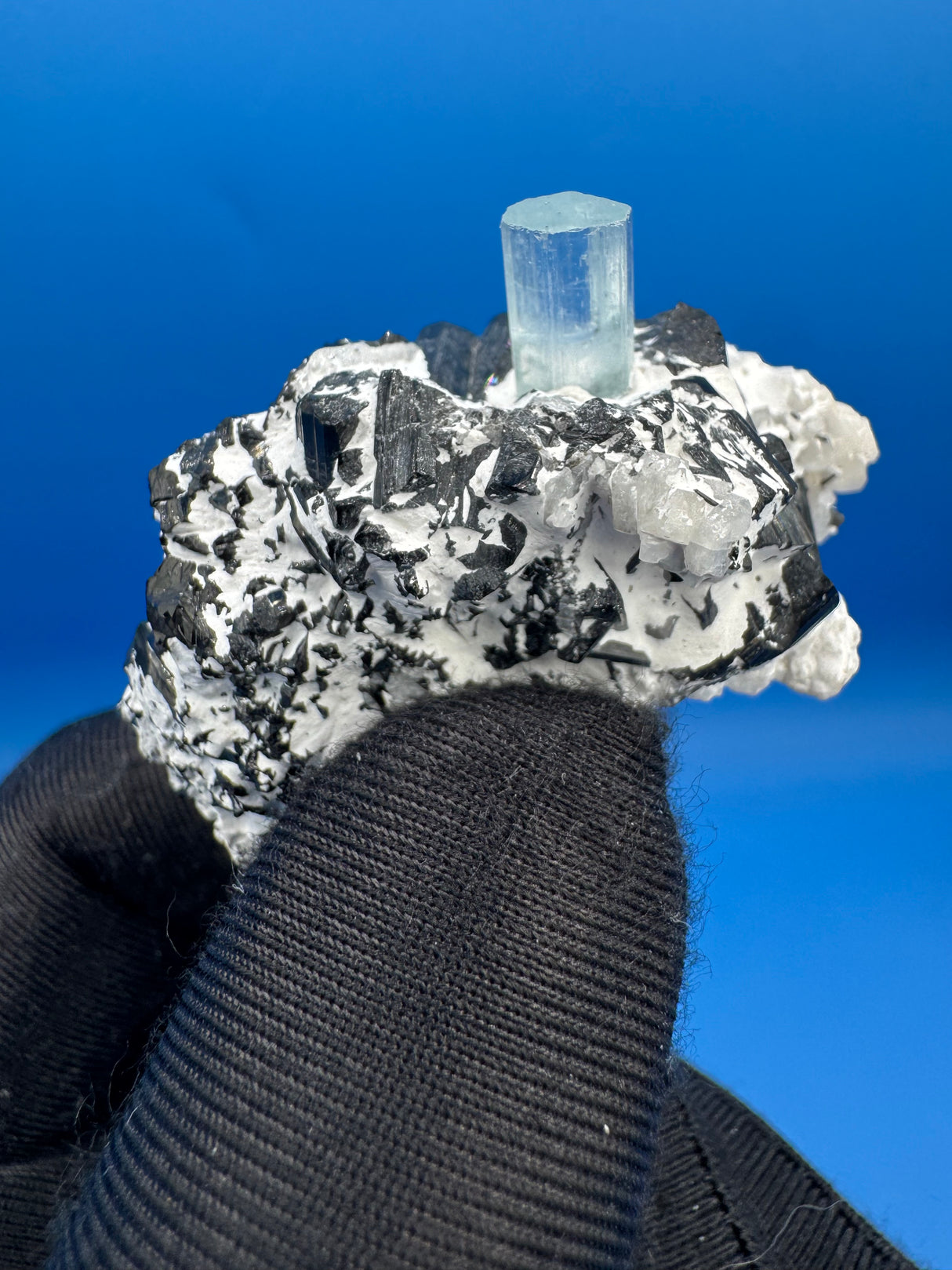 Aquamarine Specimen - 63g