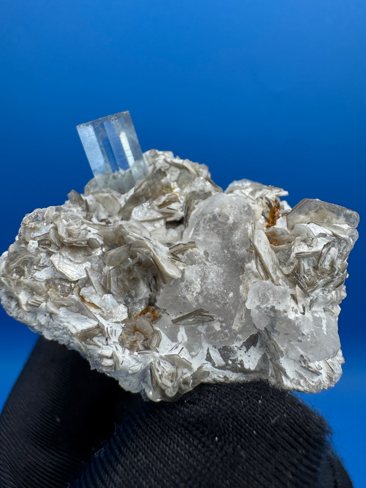 Aquamarine Specimen - 33g