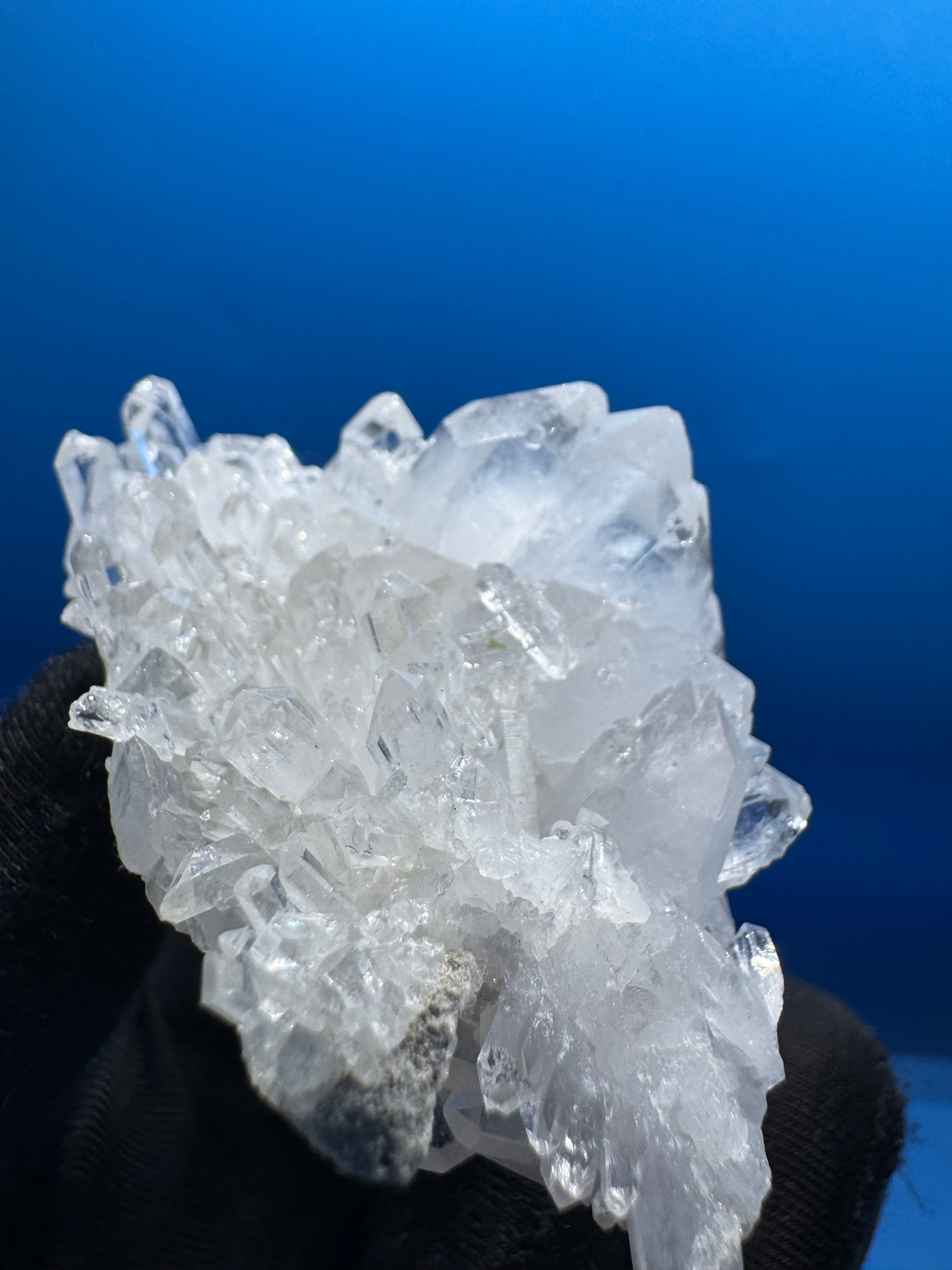 Quartz Specimen - 56g