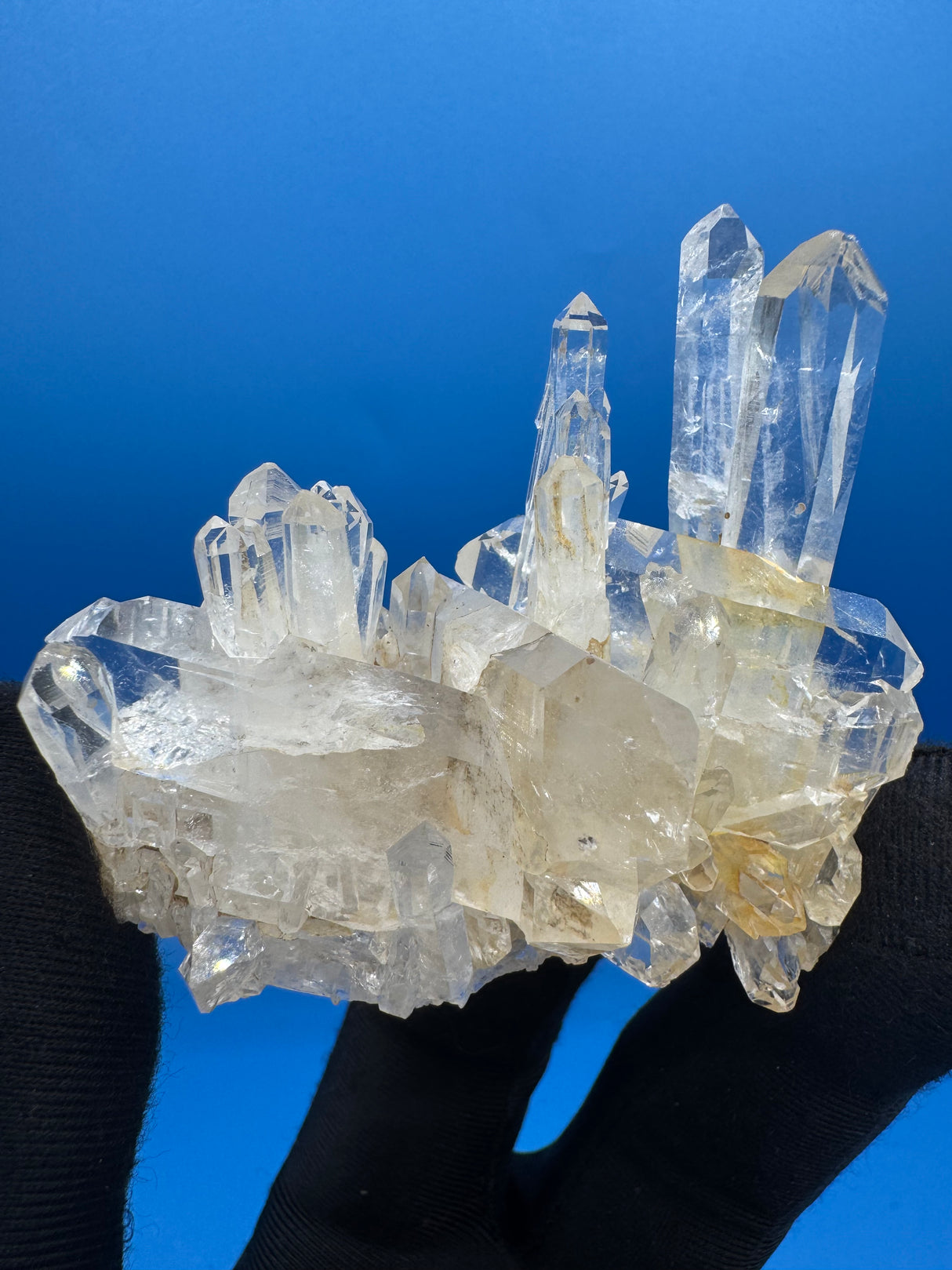 Faden Quartz Specimen - 58g
