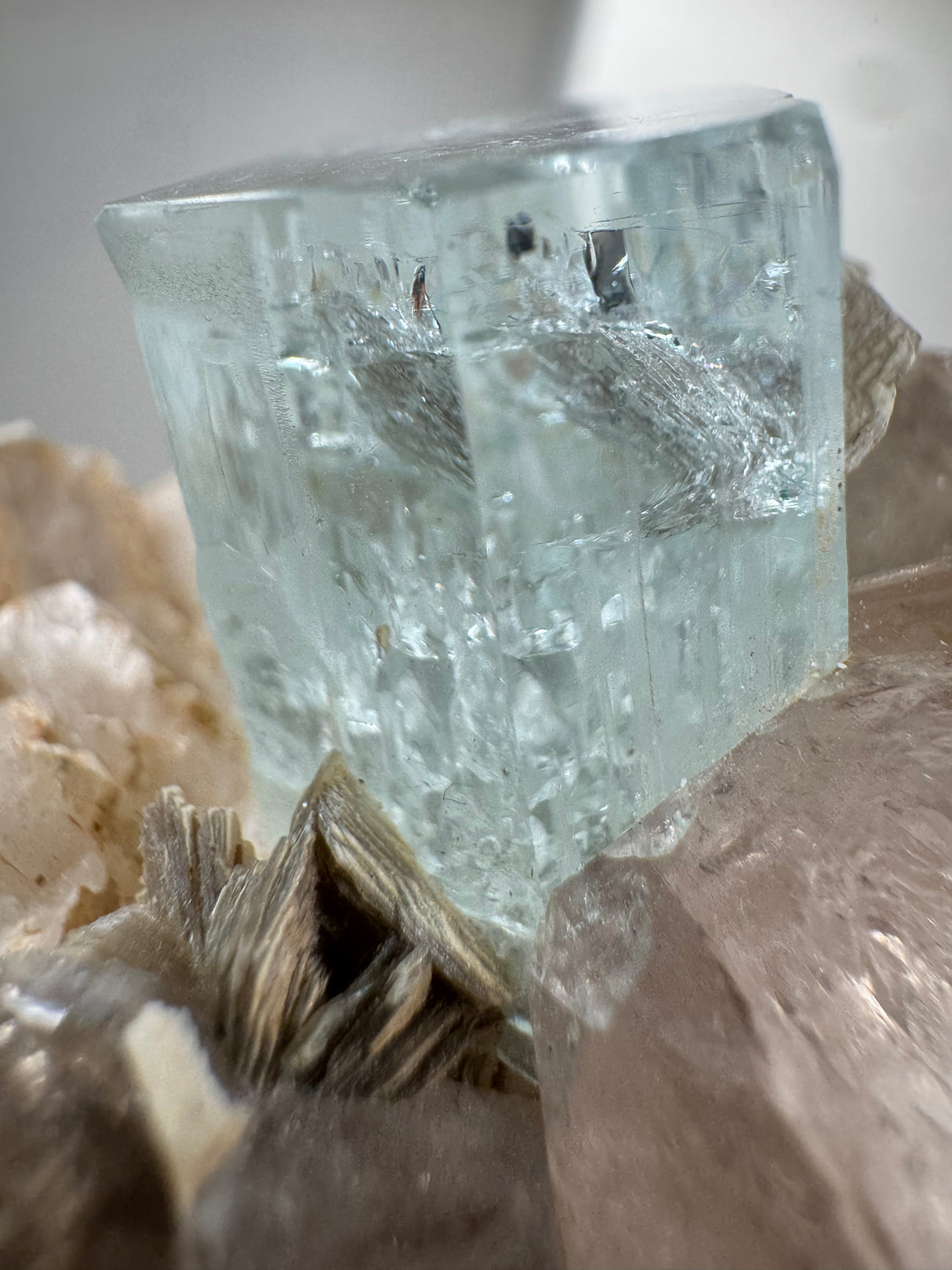 Aquamarine Specimen - 970g