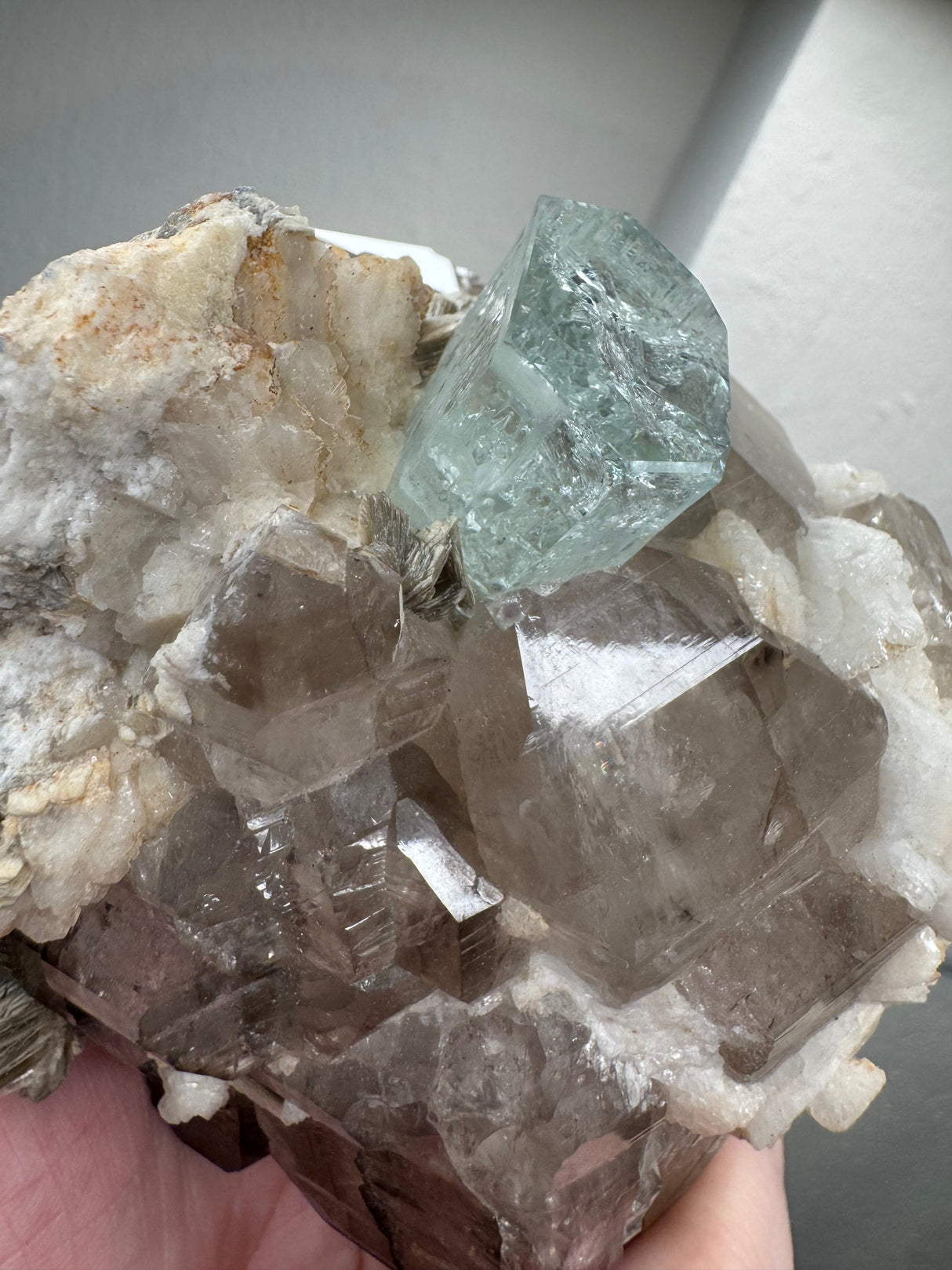 Aquamarine Specimen - 970g
