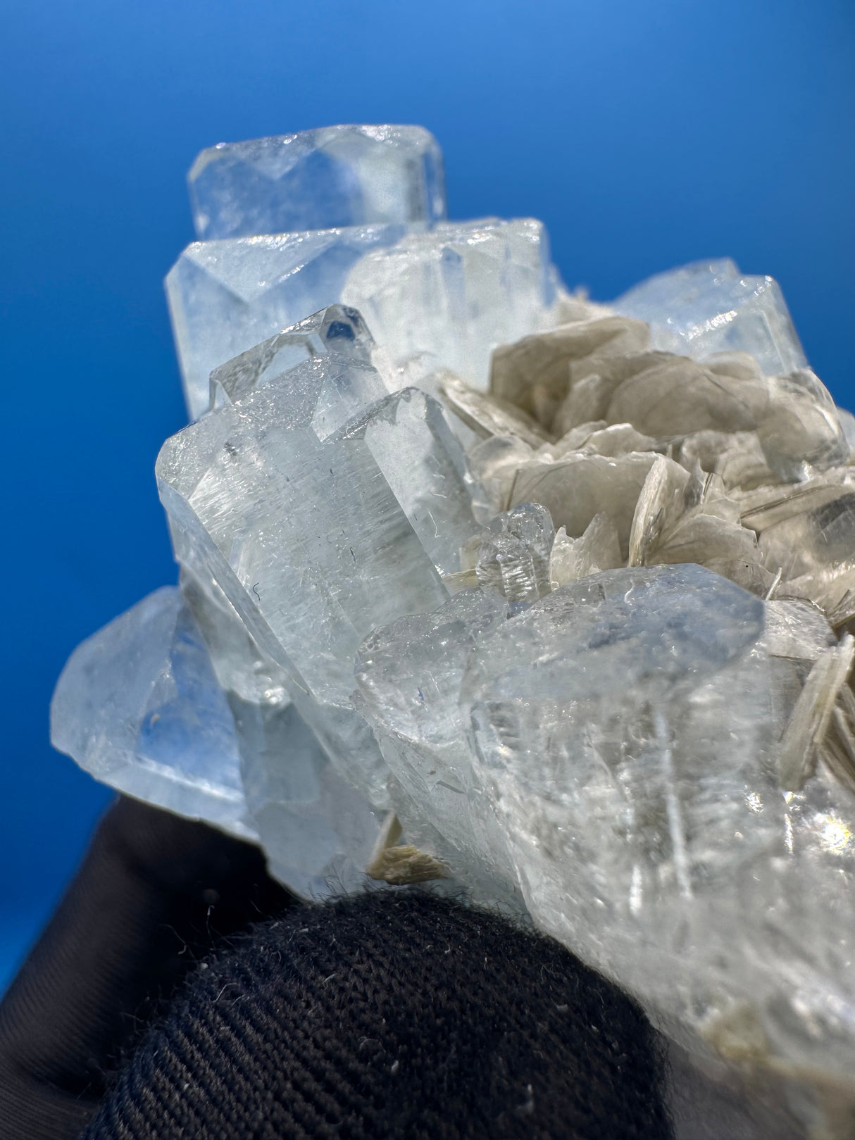 Aquamarine Specimen - 104g