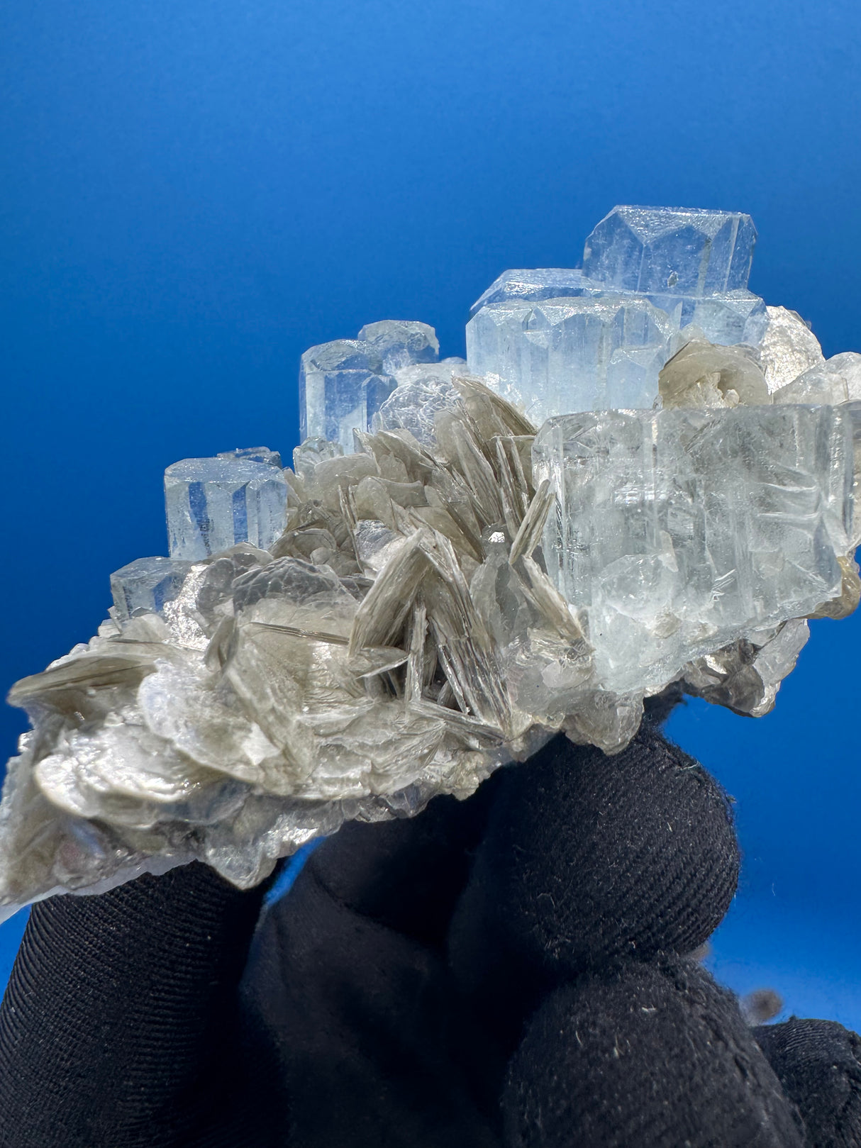 Aquamarine Specimen - 104g