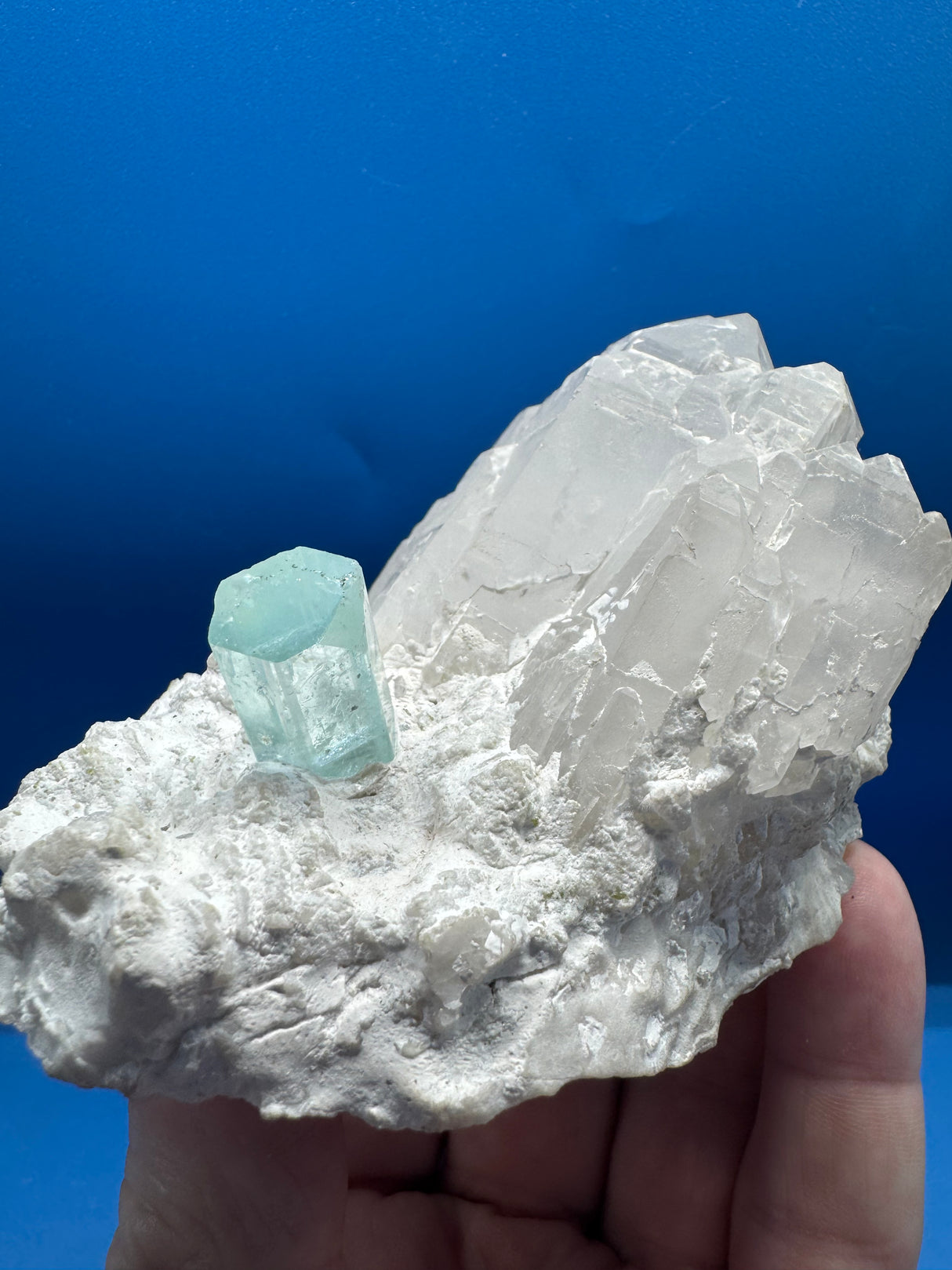 Aquamarine Specimen - 445g