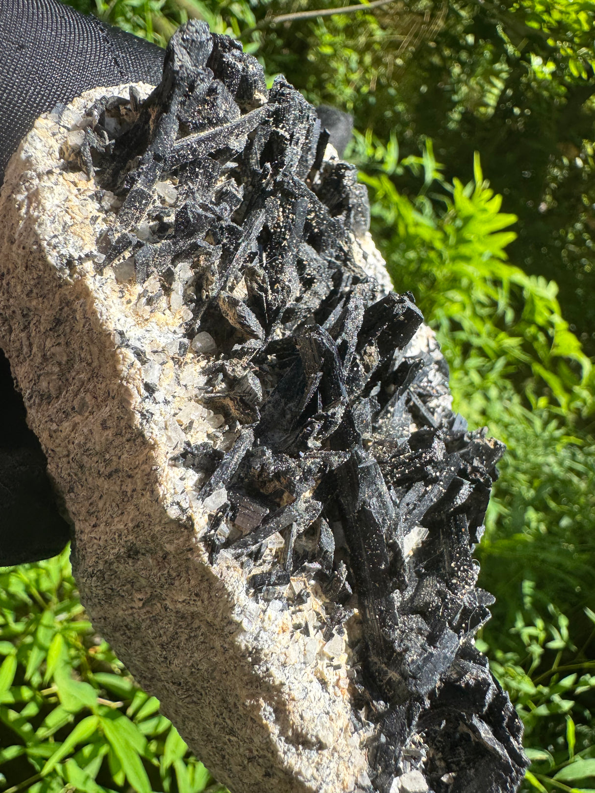 Black Tourmaline - 949g