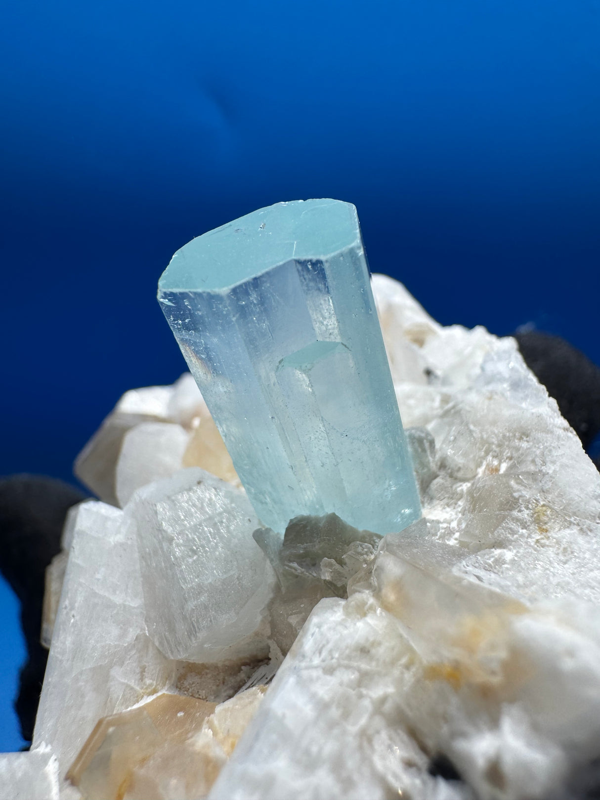 Aquamarine Specimen - 255g