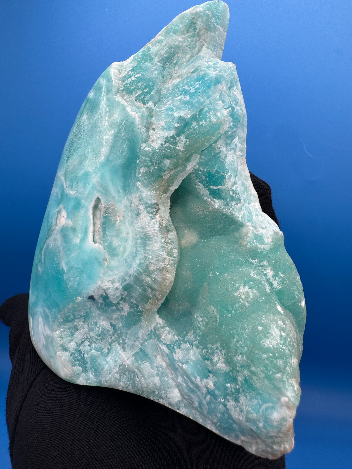 Blue Aragonite Free Form - 865g