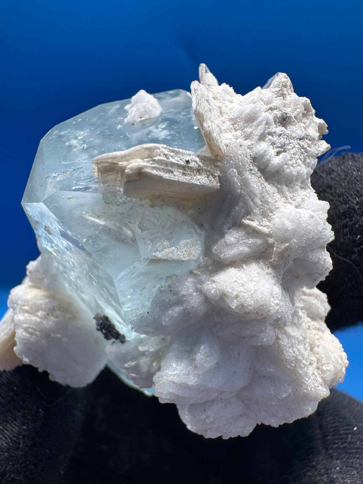 Aquamarine Specimen - 57g