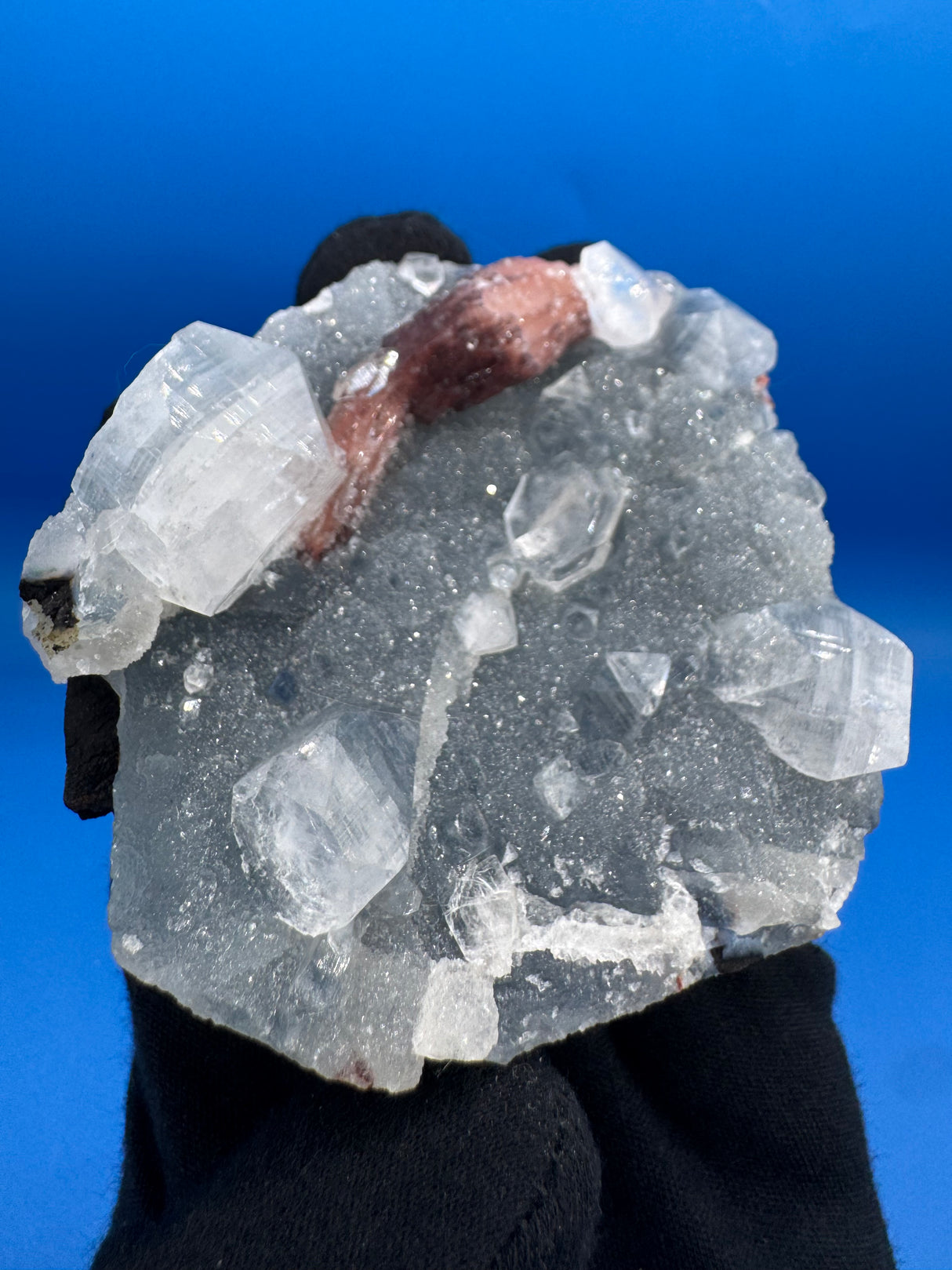 Heulandite on Chalcedony Specimen - 196g