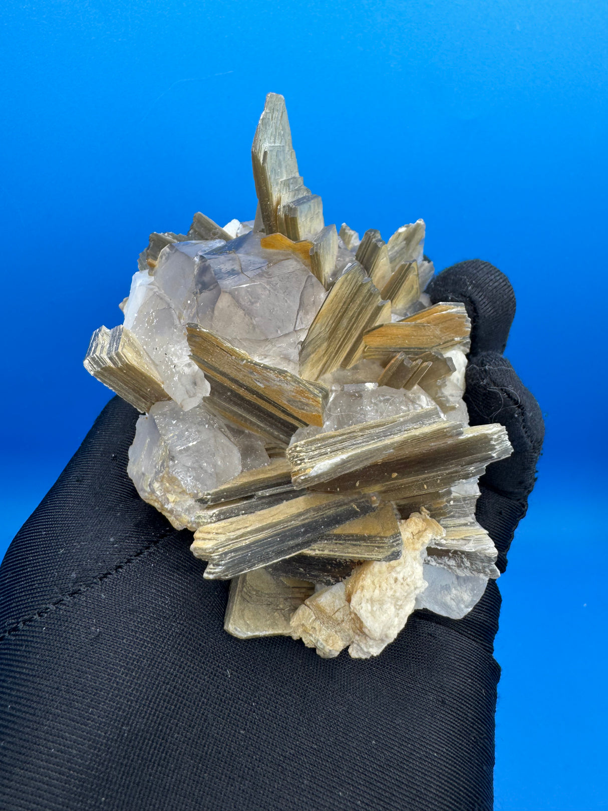Muscovite Quartz Specimen - 598g