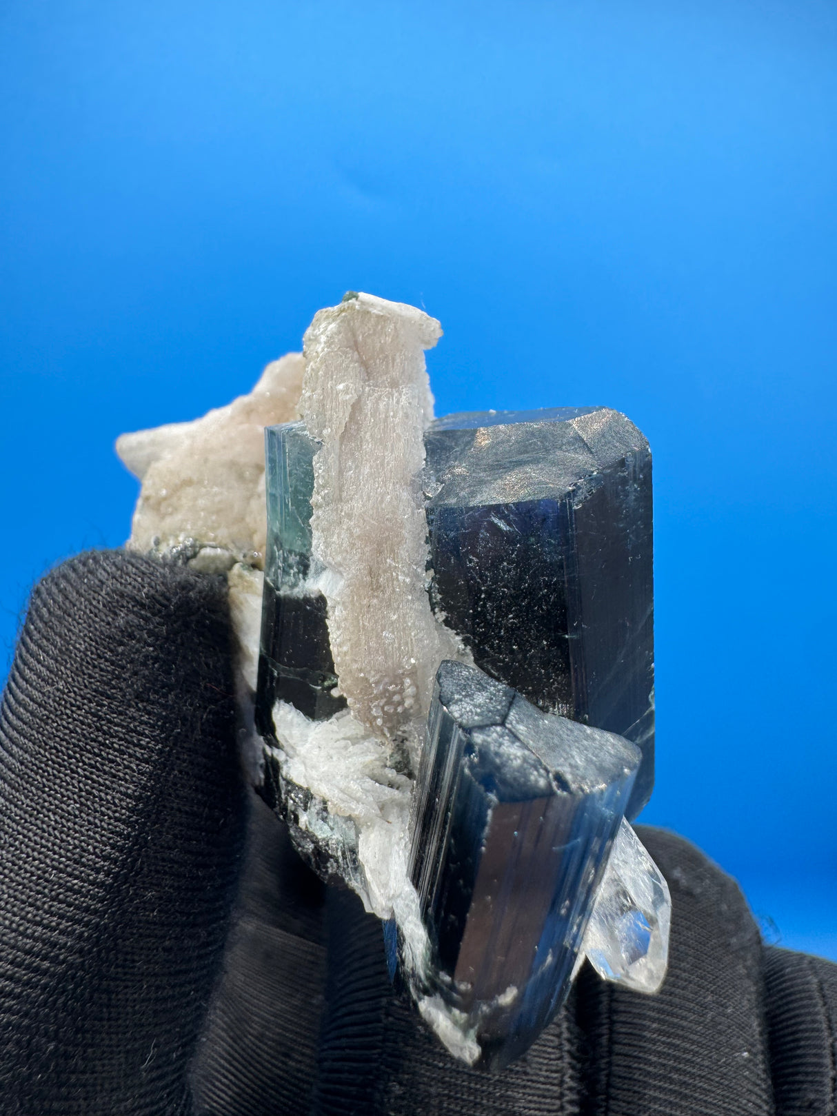 Blue Cap Tourmaline - 43g