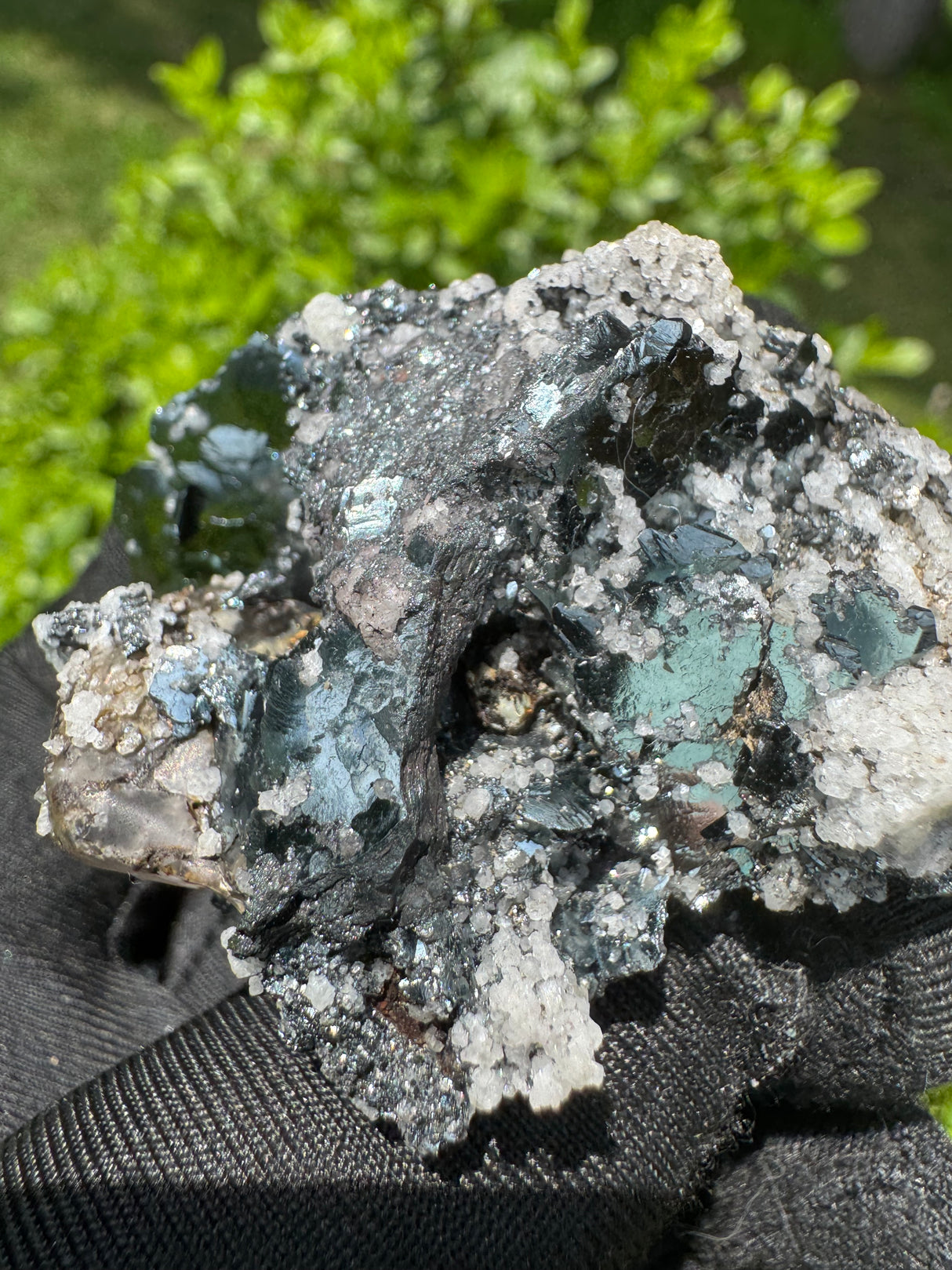 Hematite Crystal Specimen – 72g