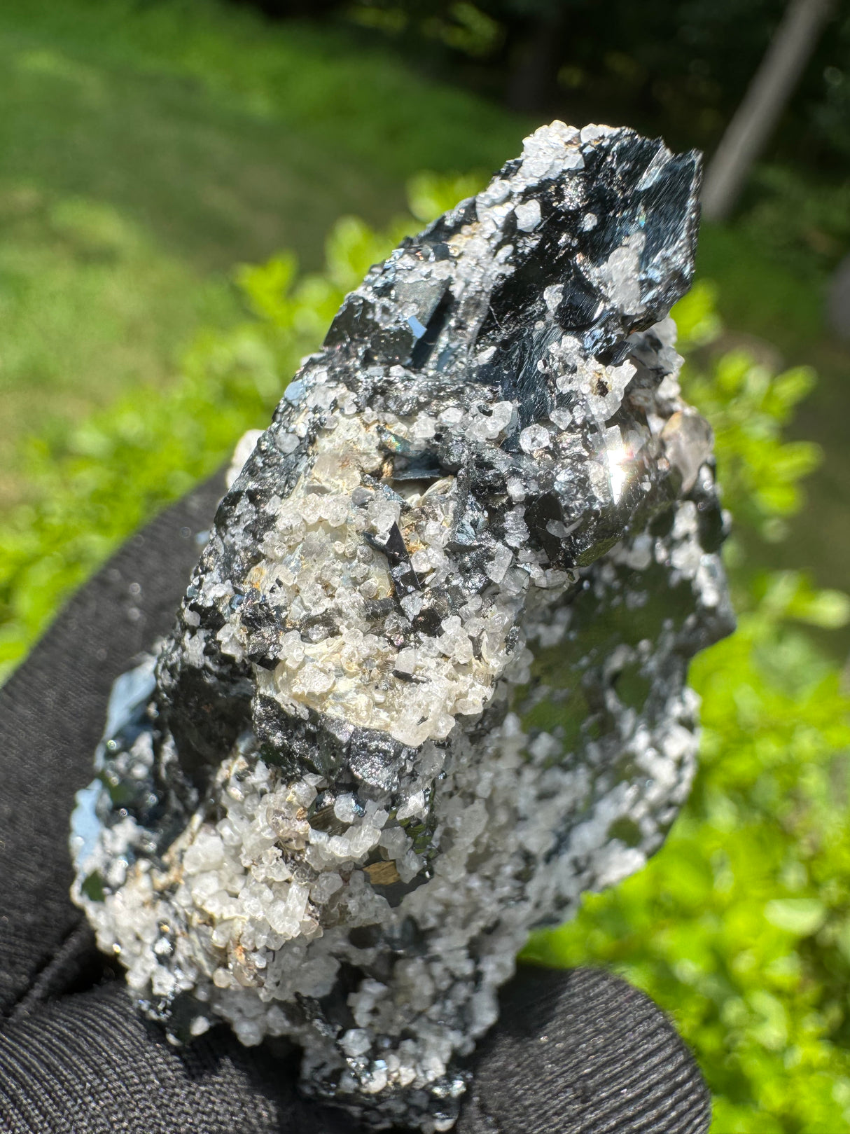 Hematite Crystal Specimen – 81g