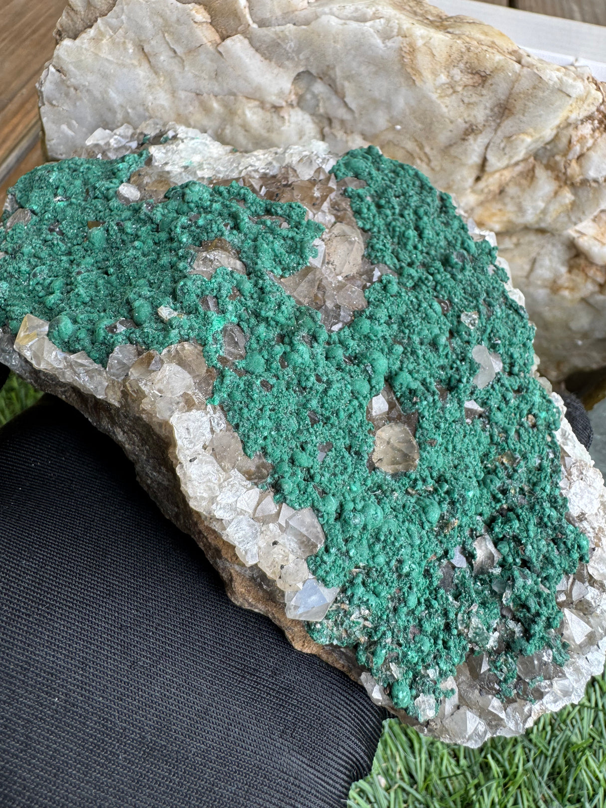 Malachite and Quartz Speciemen - 513g