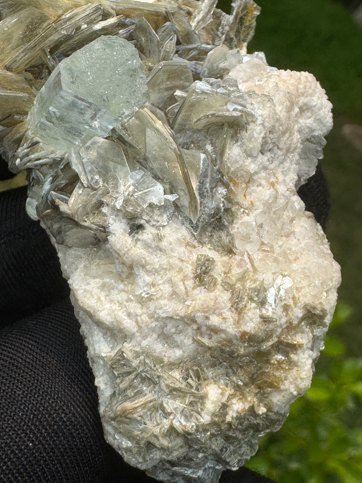 Aquamarine Specimen - 64g