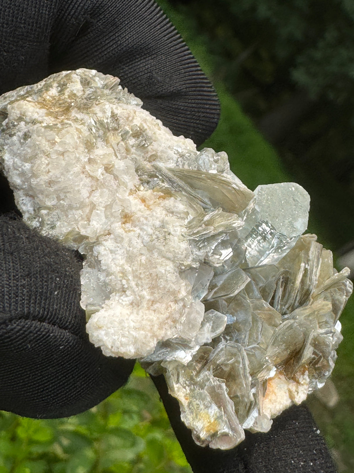 Aquamarine Specimen - 64g