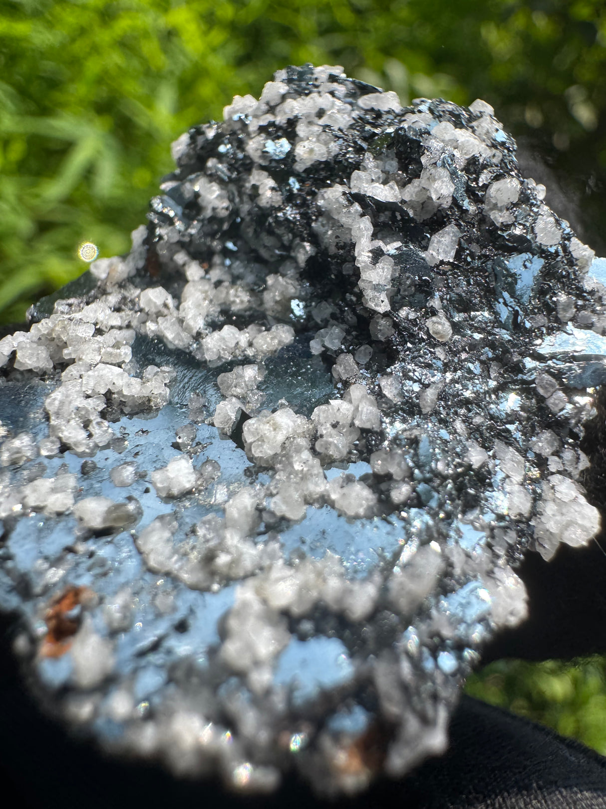 Hematite Crystal Specimen – 20g