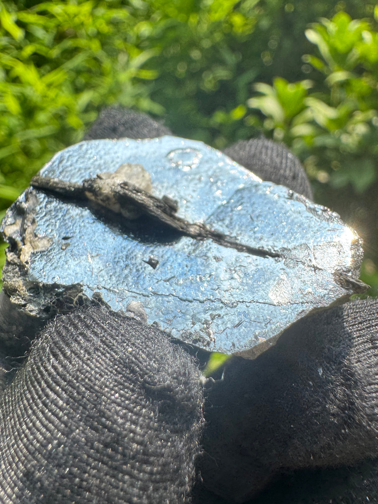 Hematite Crystal Specimen – 20g