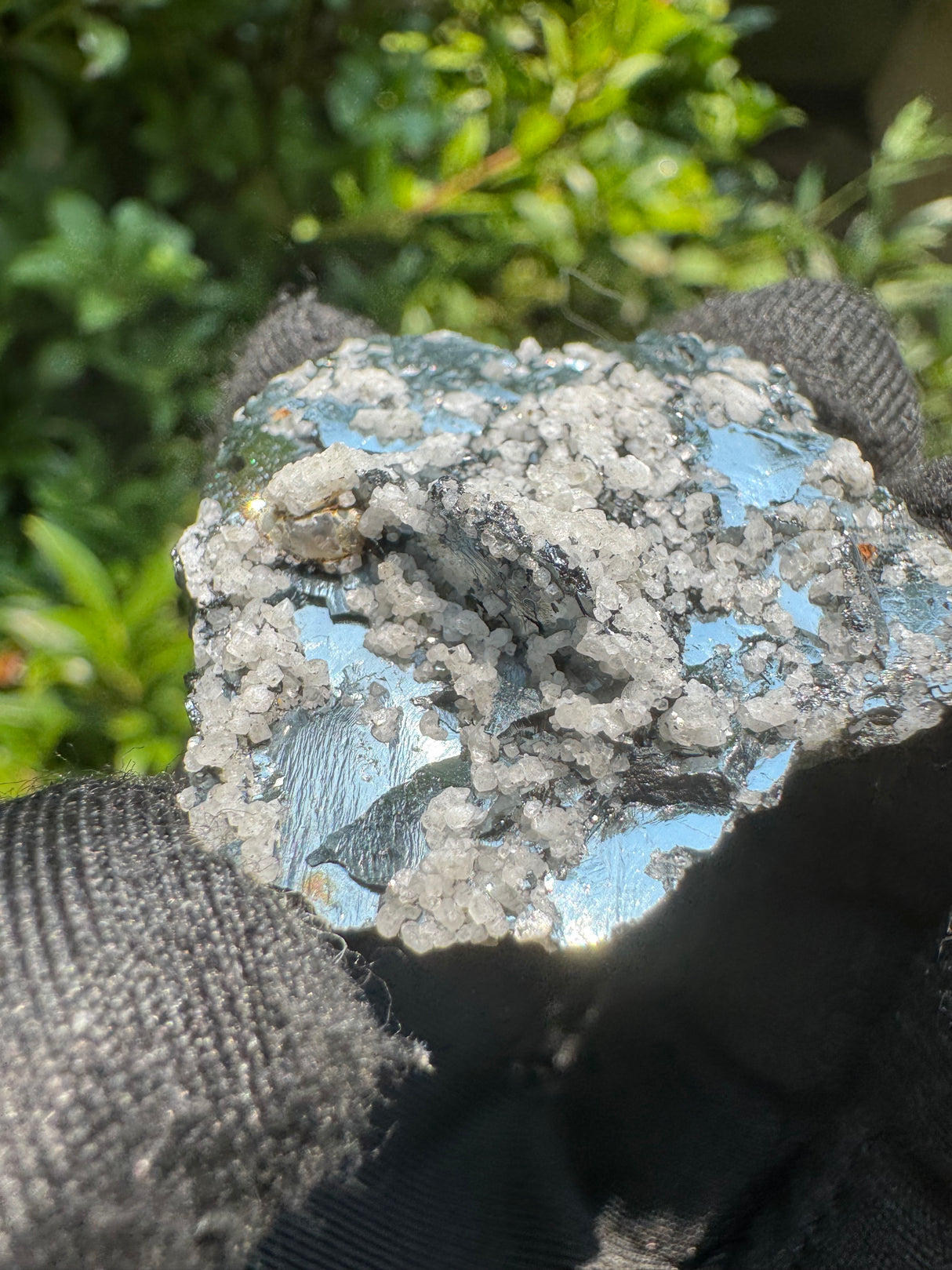 Hematite Crystal Specimen – 20g