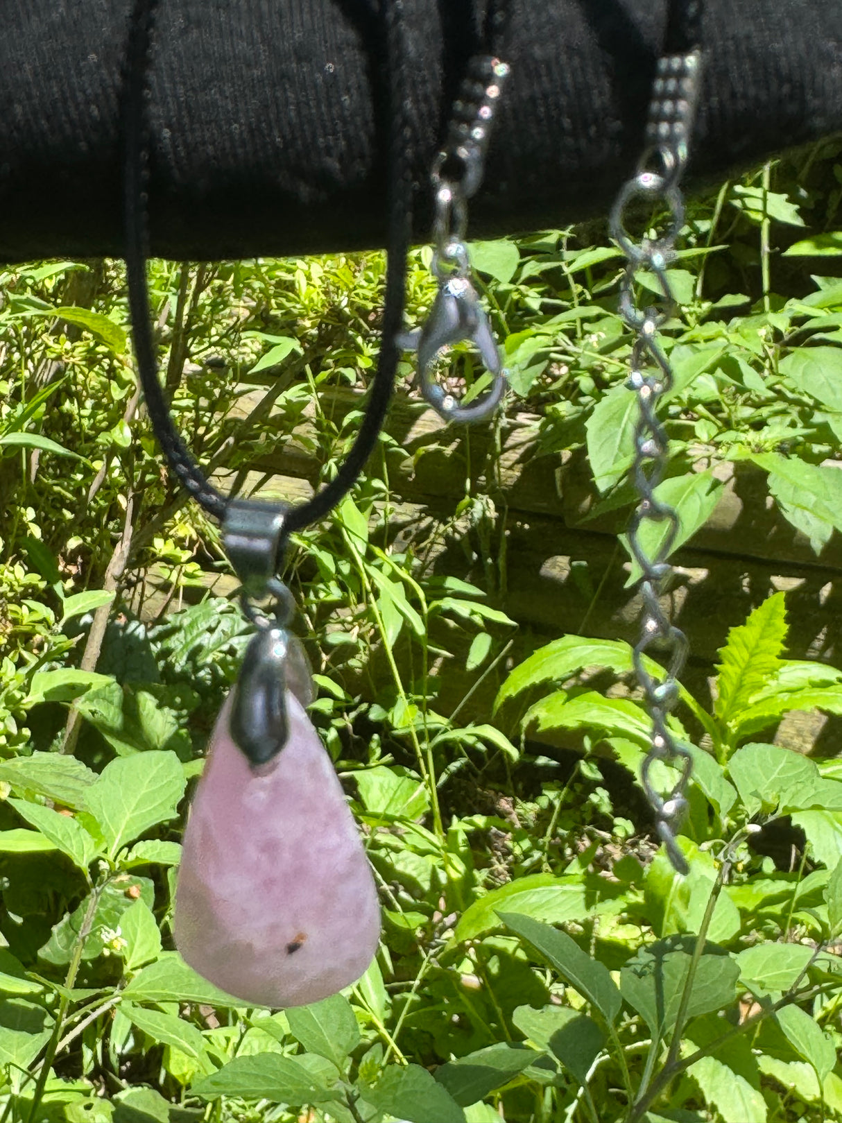 Pink Aragonite Necklace – 4g