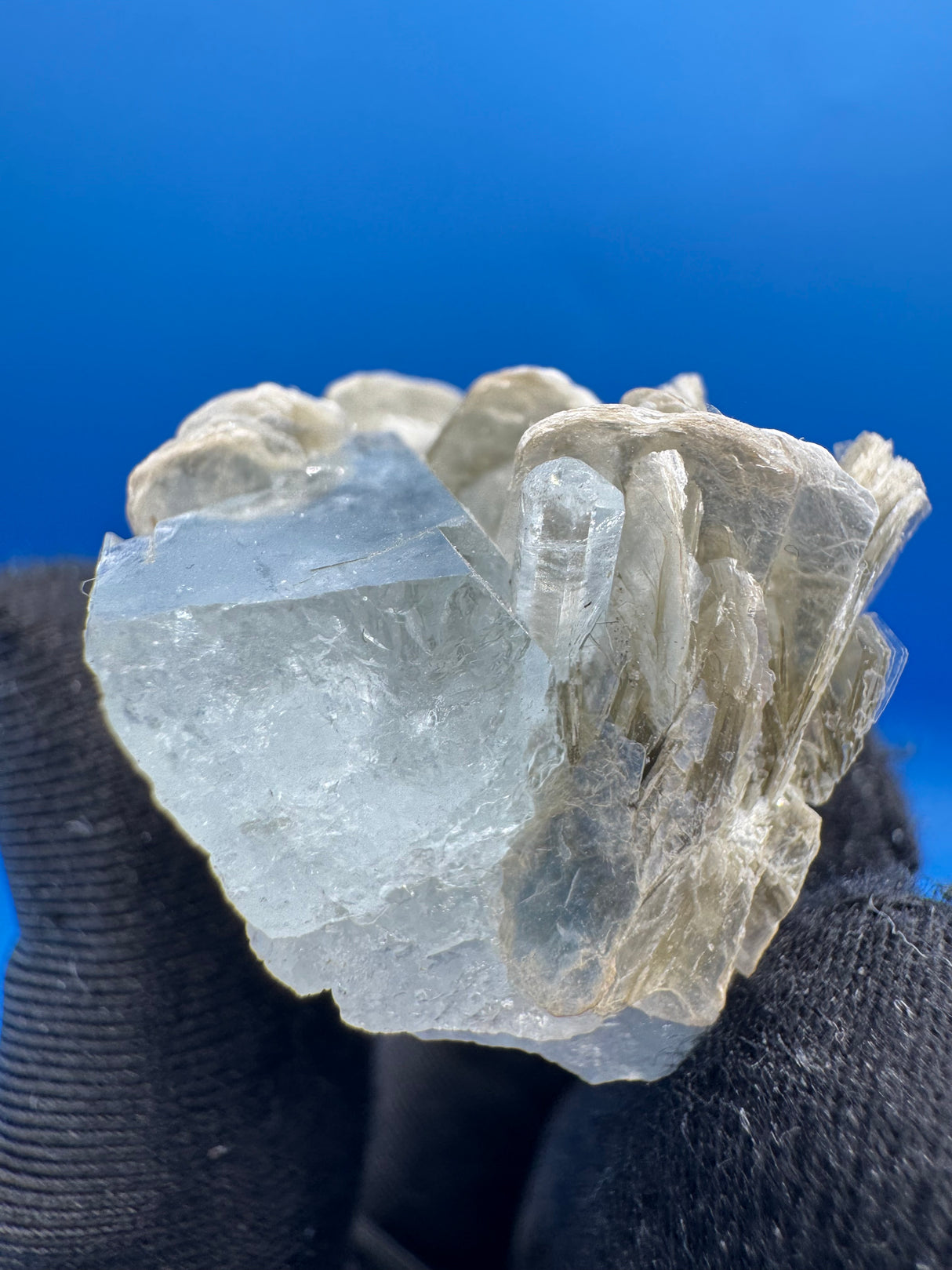 Aquamarine Specimen - 26g
