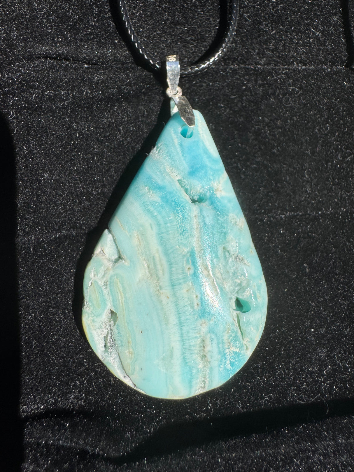 Blue Aragonite Necklace – 19g