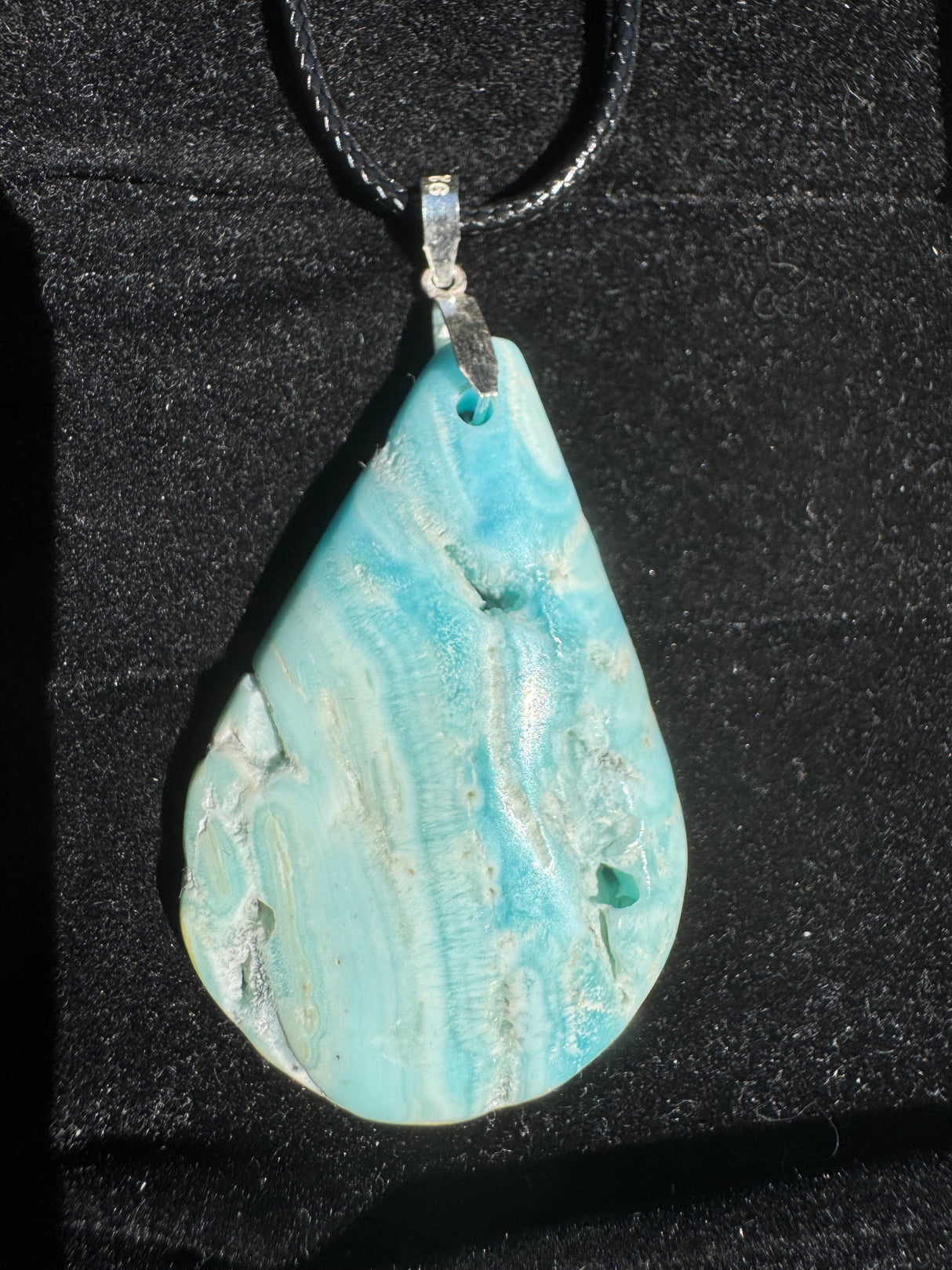 Blue Aragonite Necklace – 19g