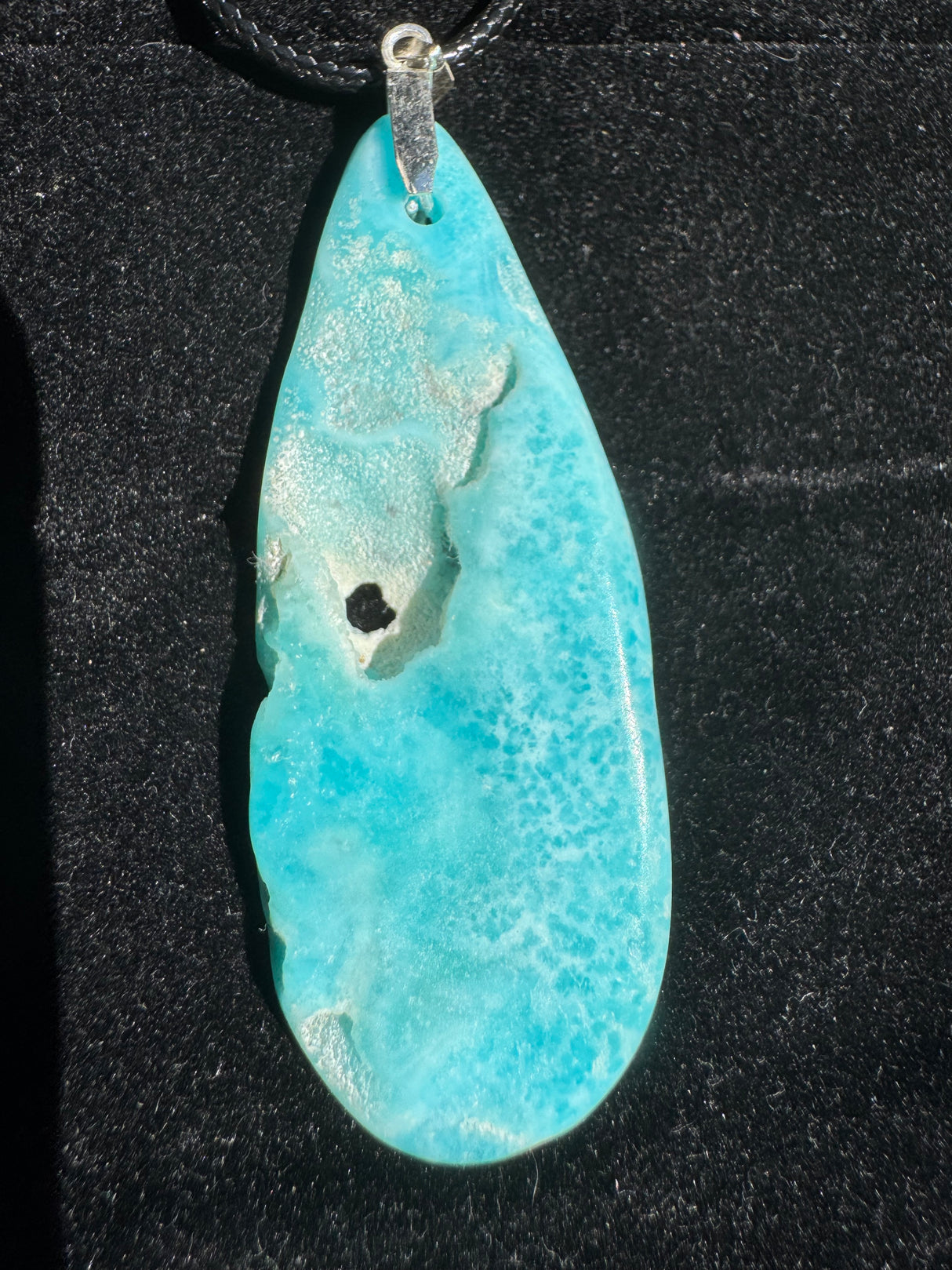 Blue Aragonite Necklace – 12g