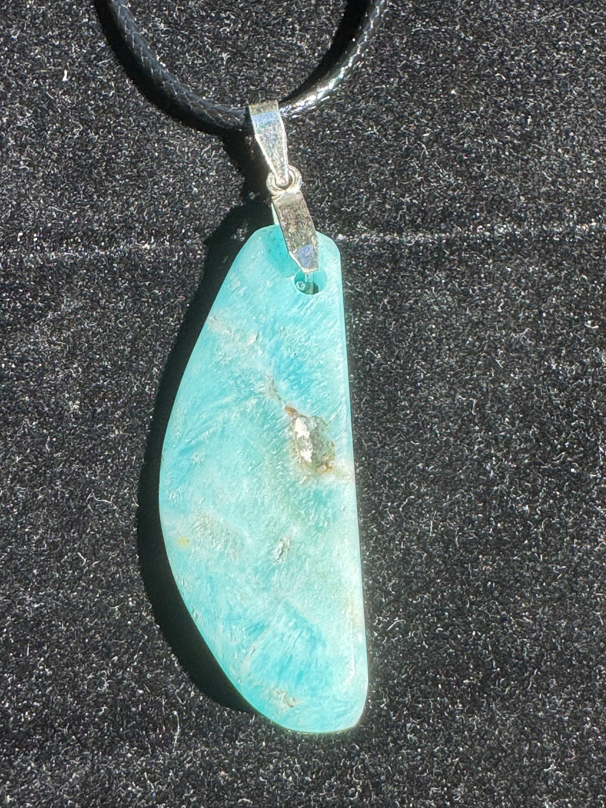 Blue Aragonite Necklace – 8g