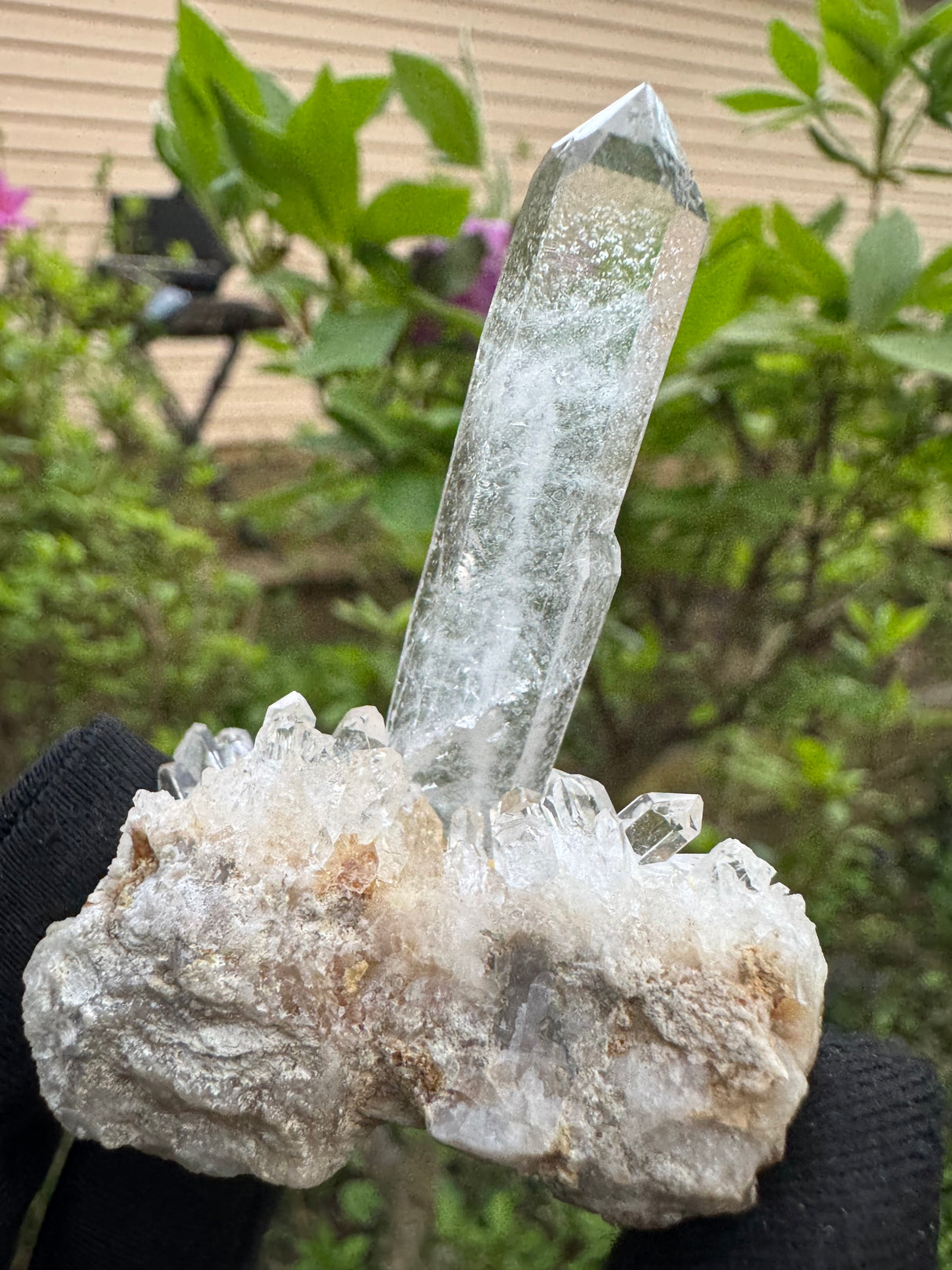Quartz Specimen - 31g