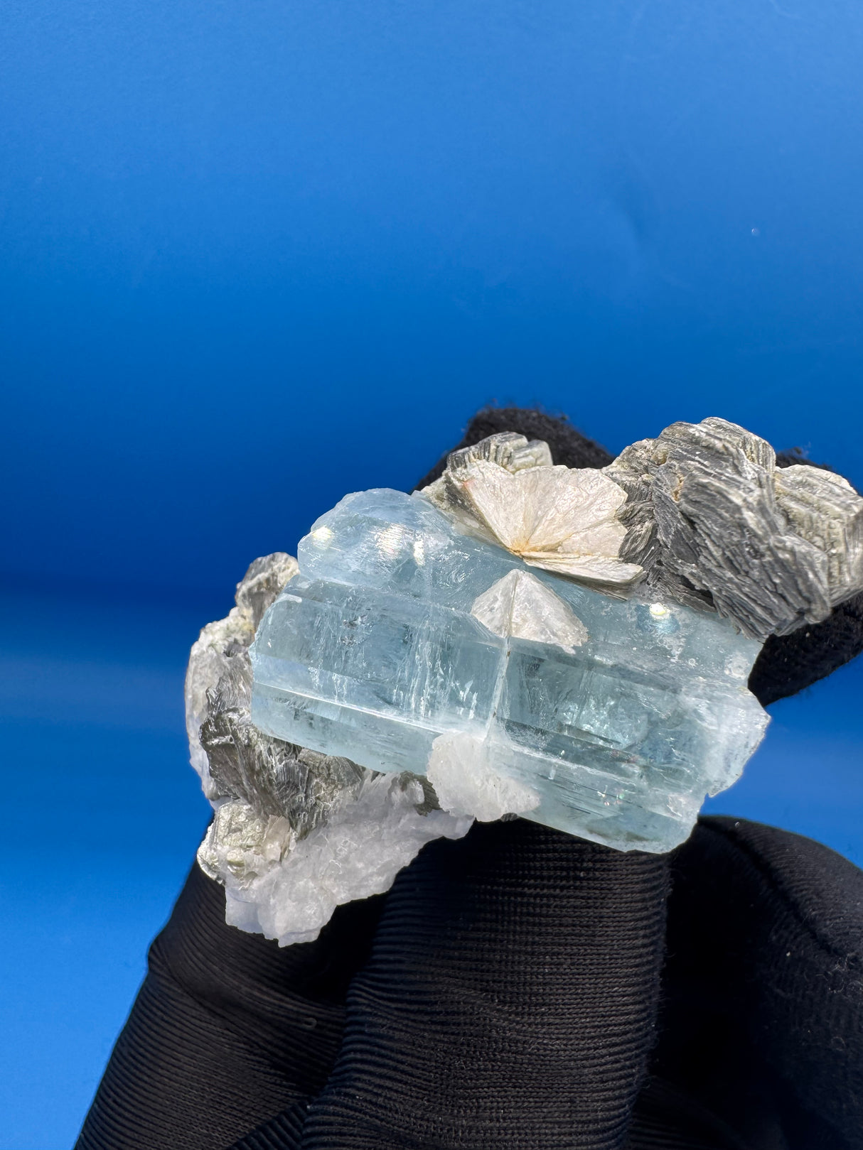 Aquamarine Specimen - 36g