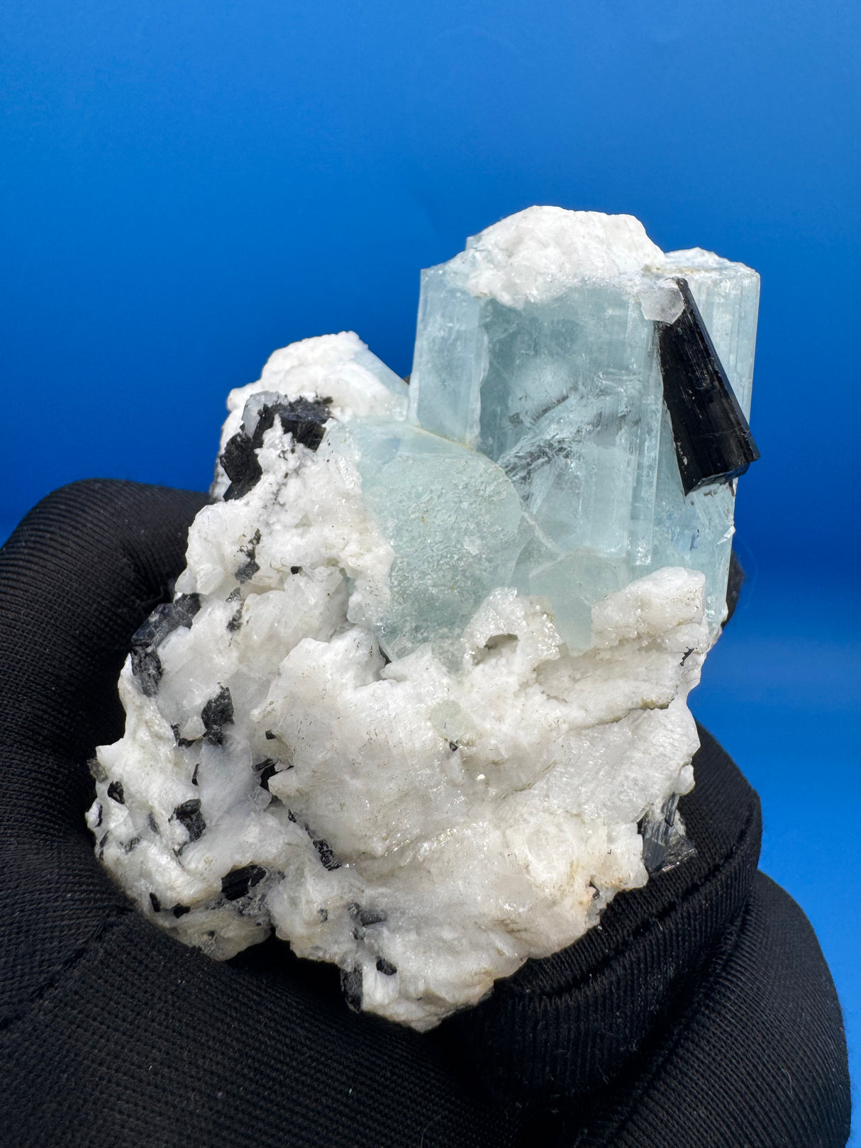 Aquamarine Specimen - 187g