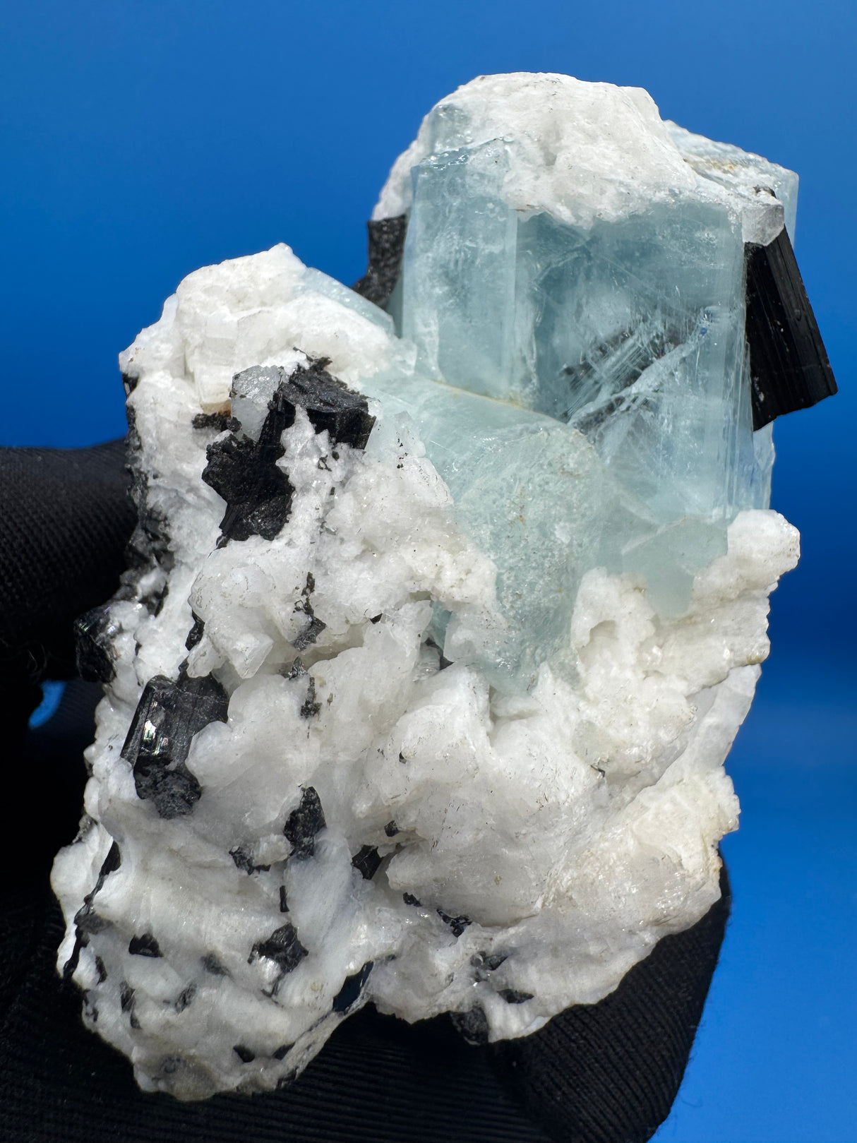 Aquamarine Specimen - 187g