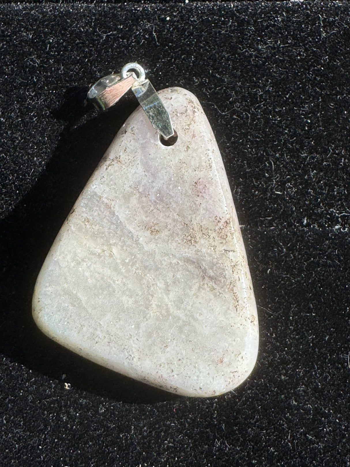Hackmanite Necklace - 10g