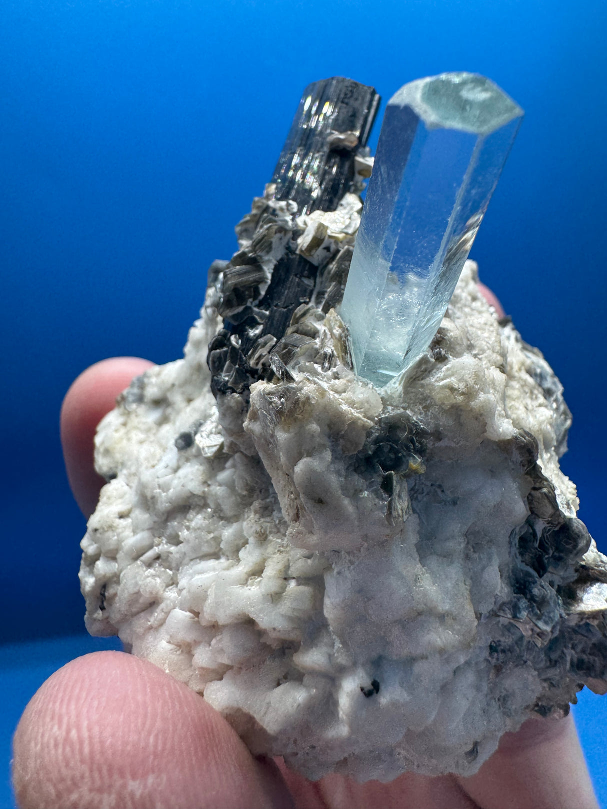 Aquarmarine Specimen - 110g