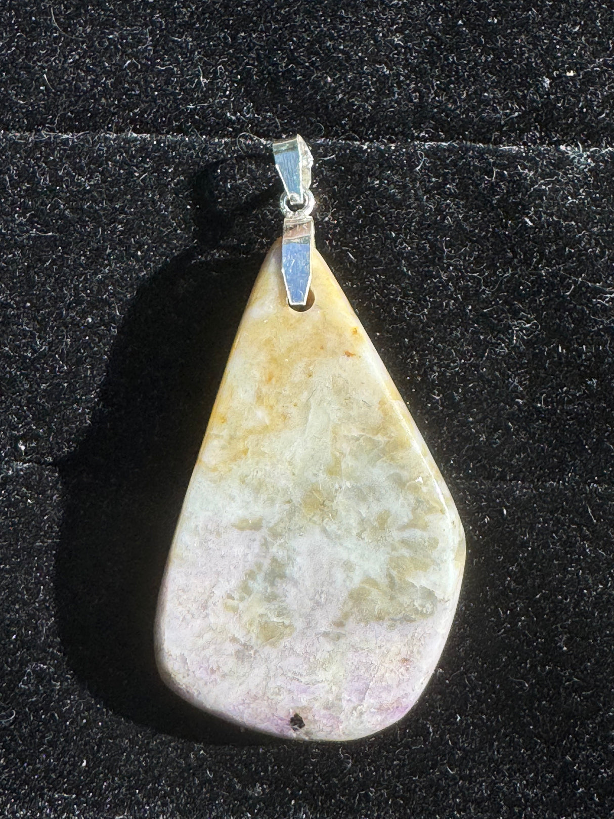 Hackmanite Necklace - 10g