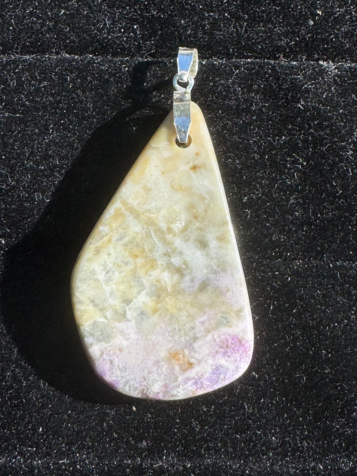 Hackmanite Necklace - 10g