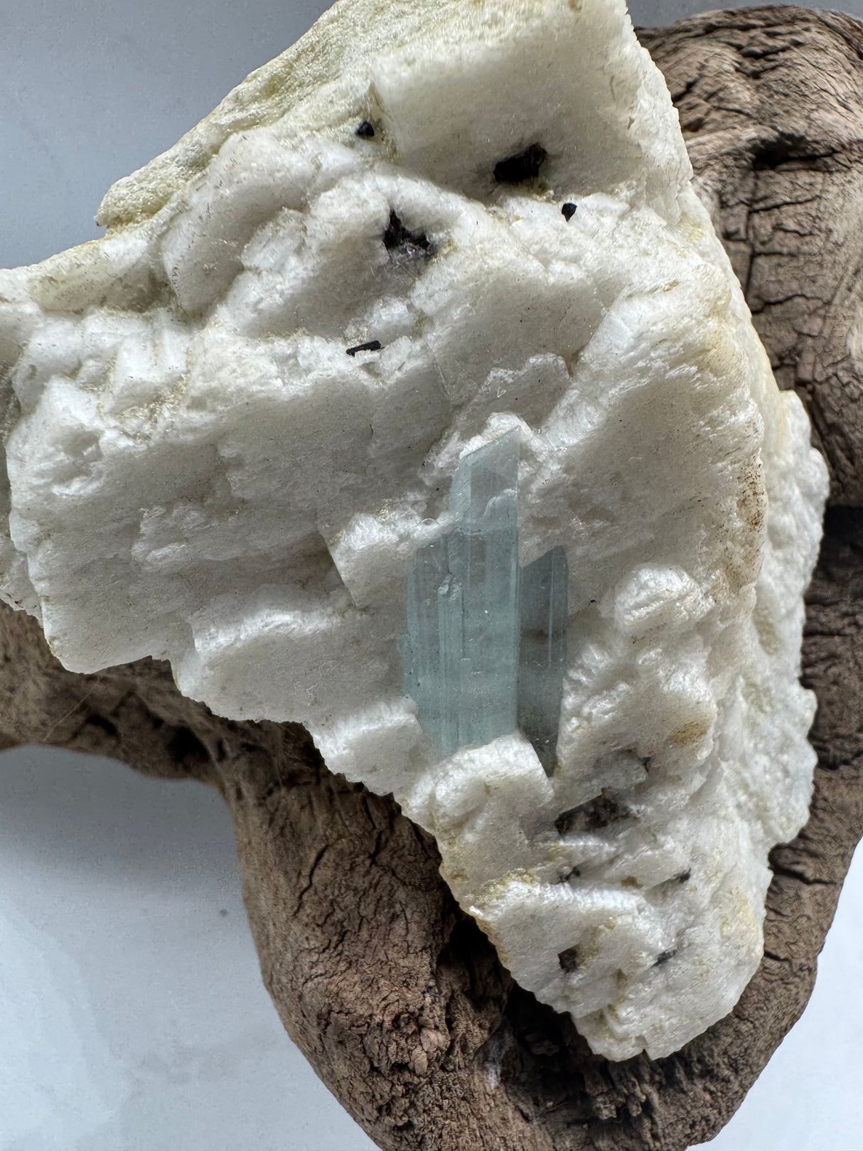 Aquamarine Specimen - 195g