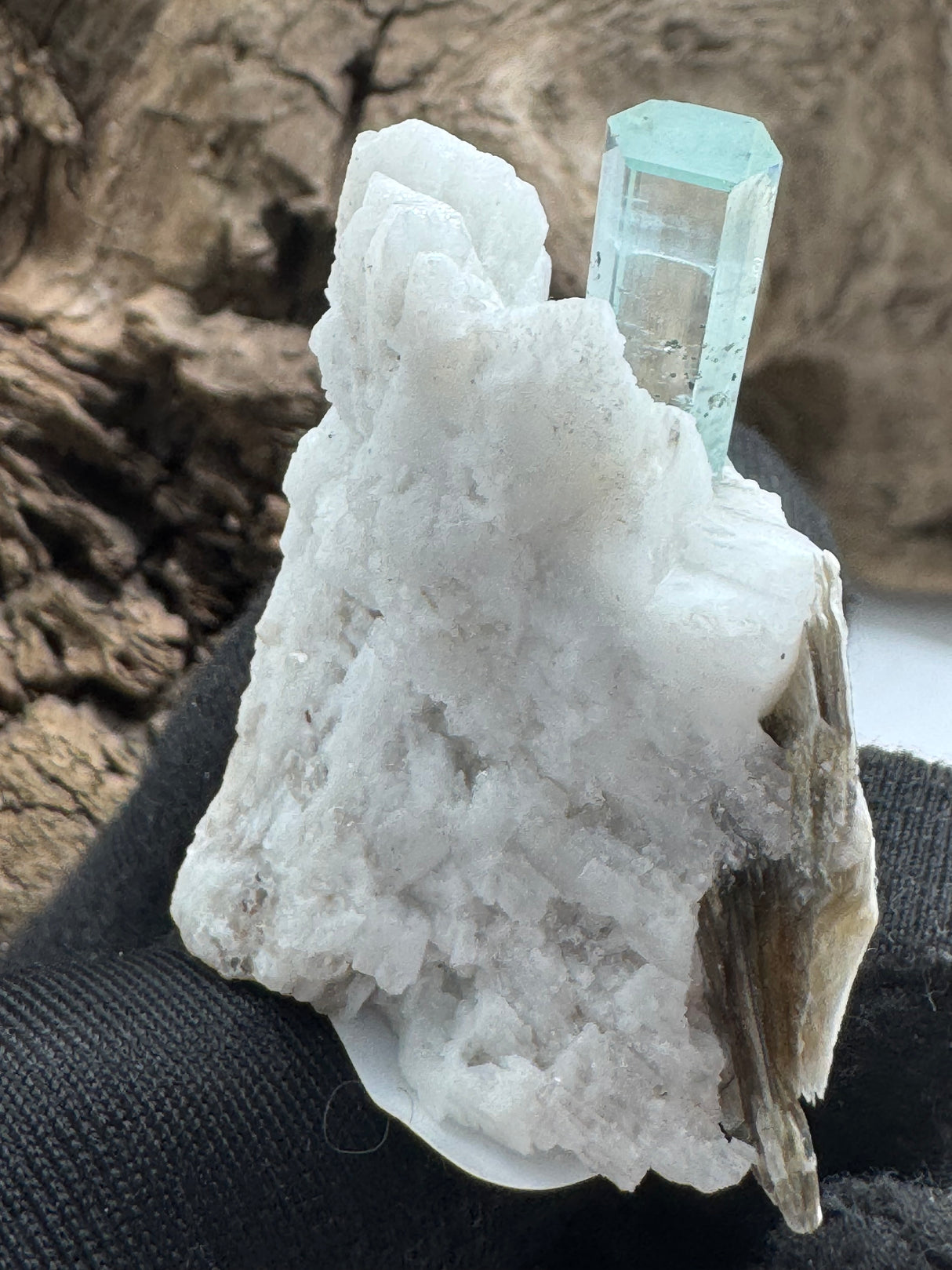 Aquamarine Specimen - 26g