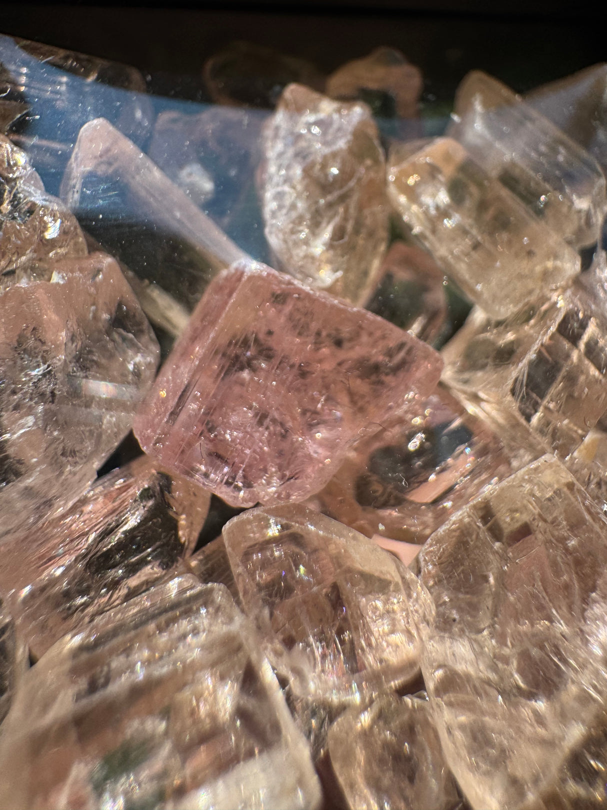 Topaz Crystals Lot w/ case - 36g